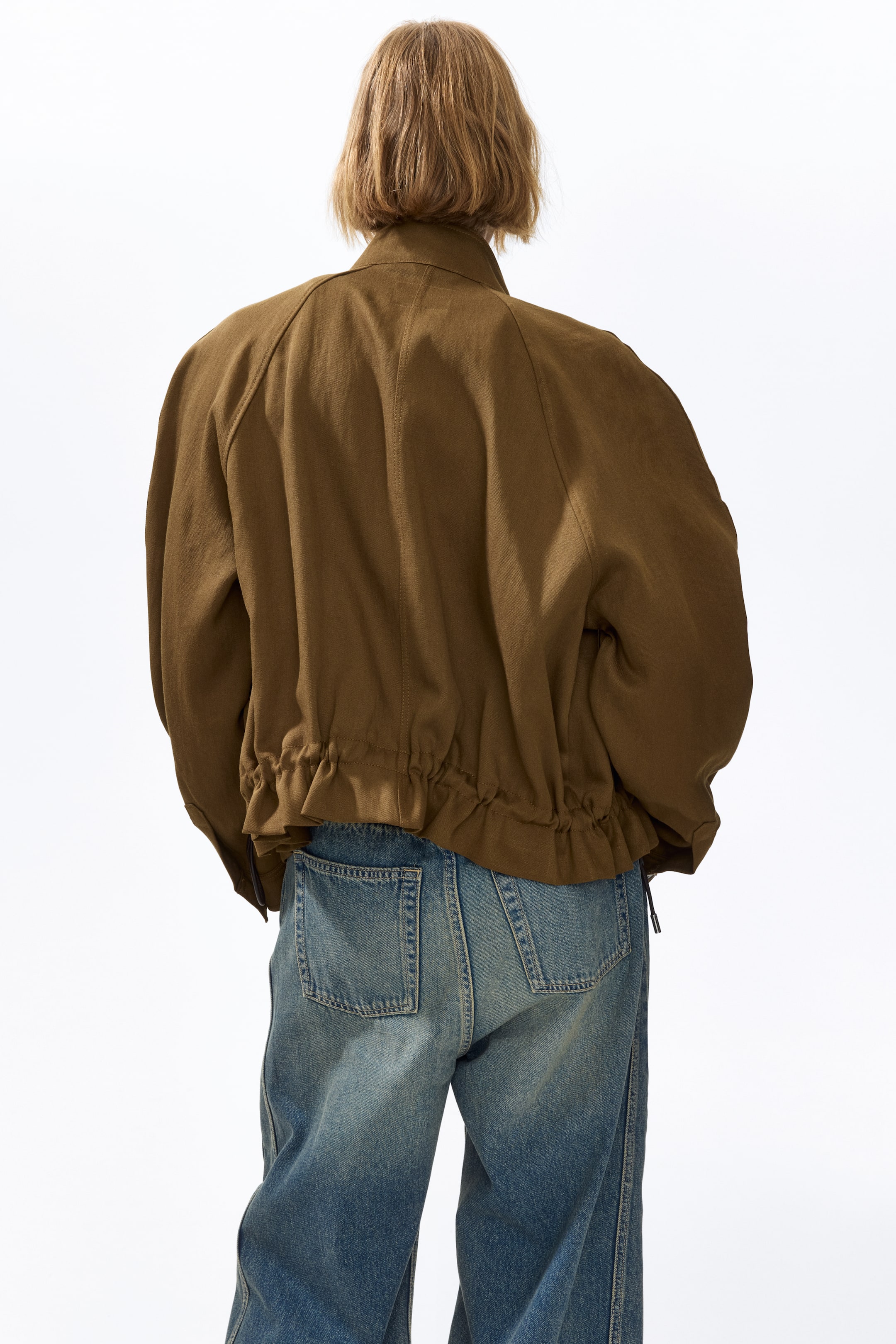 Женские куртки H&M Oversized Linen-Blend Jacket — фото 6