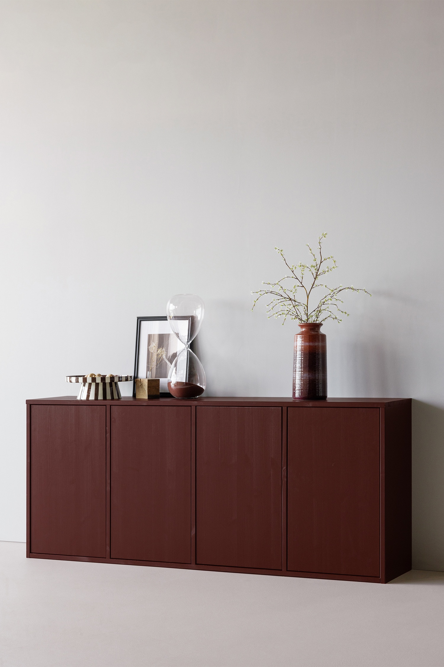 Merel Dressoir - Rood