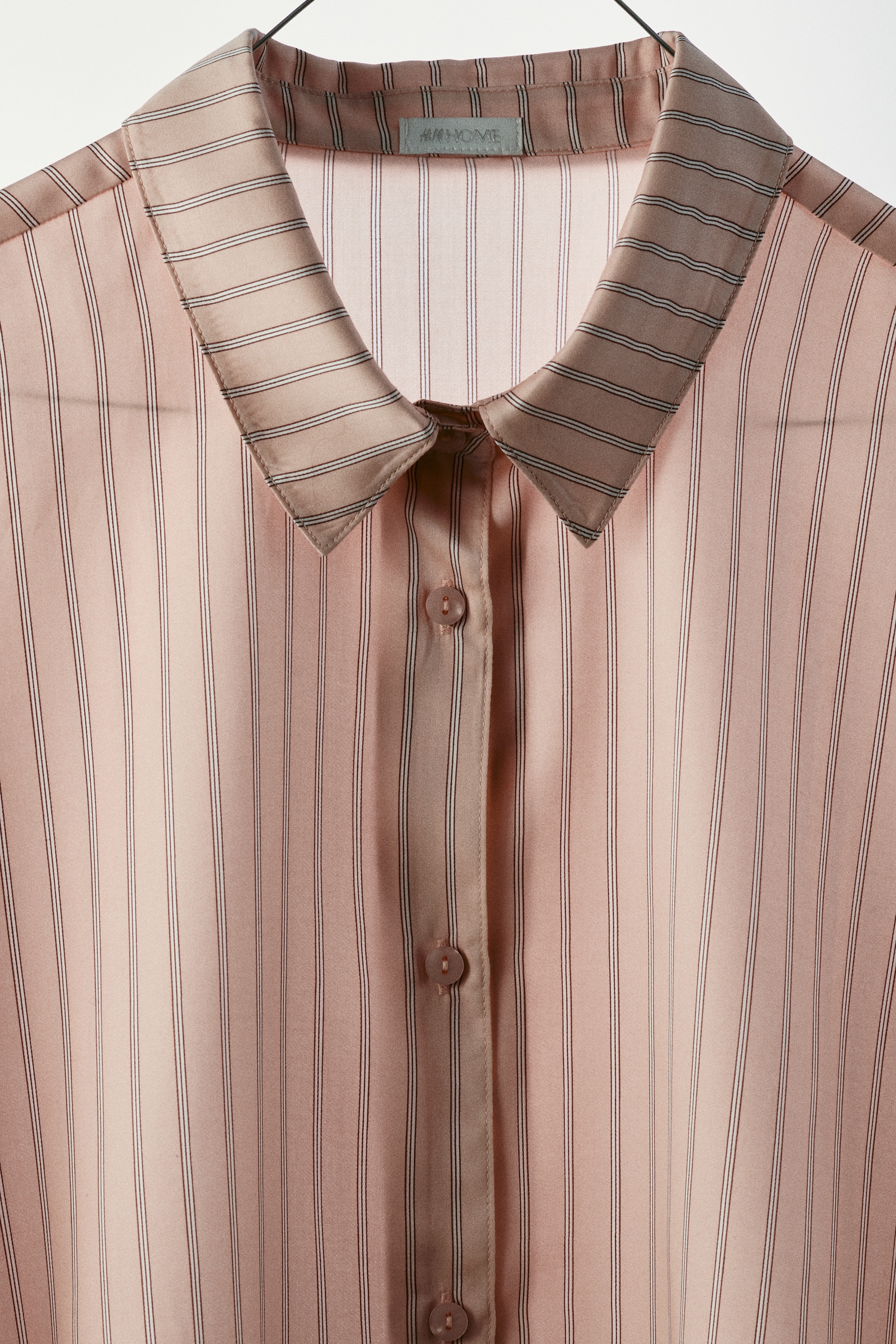 Pyjama van lyocellsatijn met streepdessin - Poederroze/gestreept/Lichtbeige/zwart gestreept