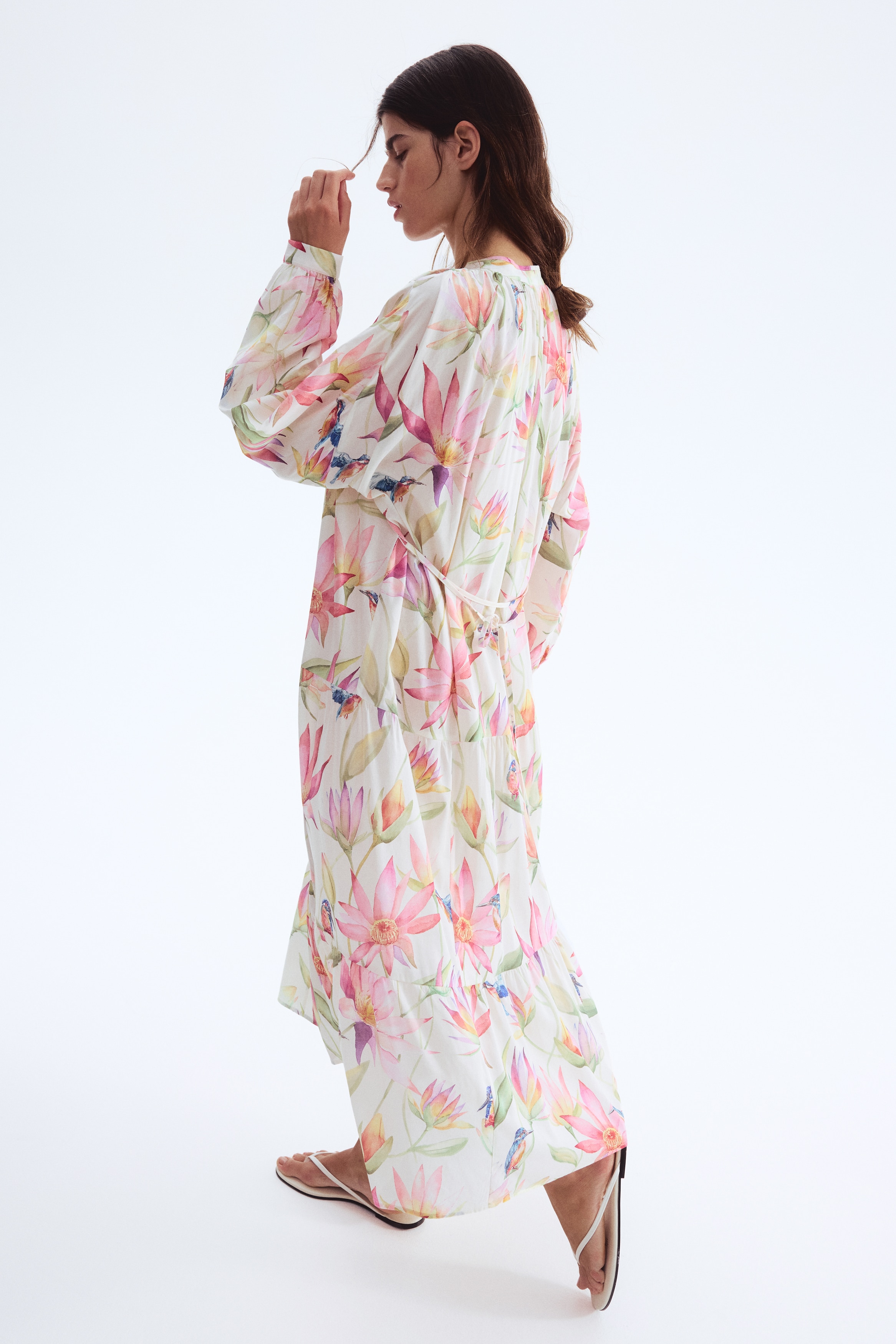 Women's Light pink/floral Tiered Maxi Dress | H&M US