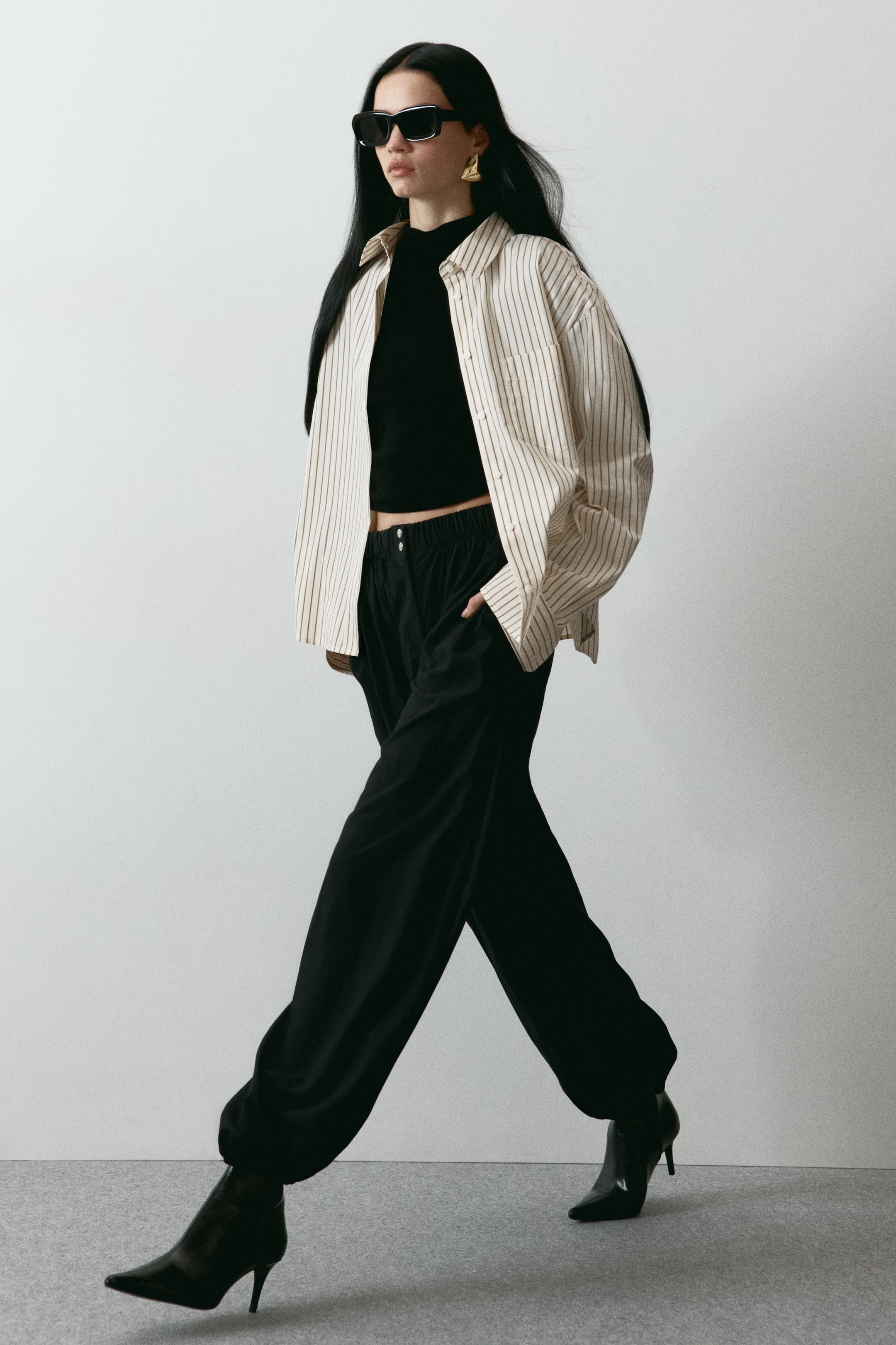 View larger image: Oversized poplin shirt - Light beige/Striped - Ladies | H&M IE 1