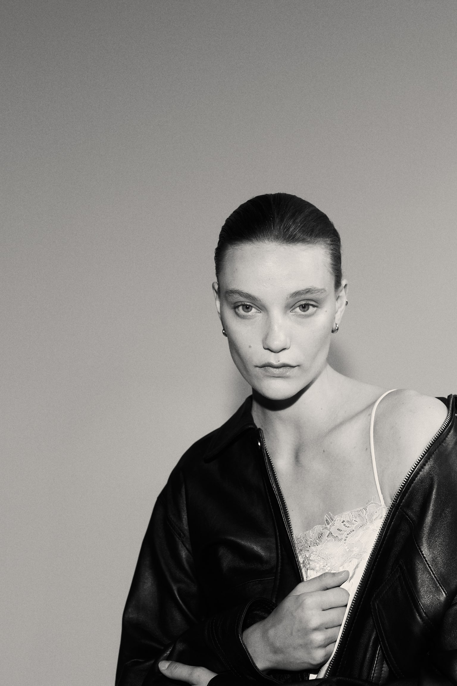 שמלת קומבניזון עם תחרה - קרם - 3