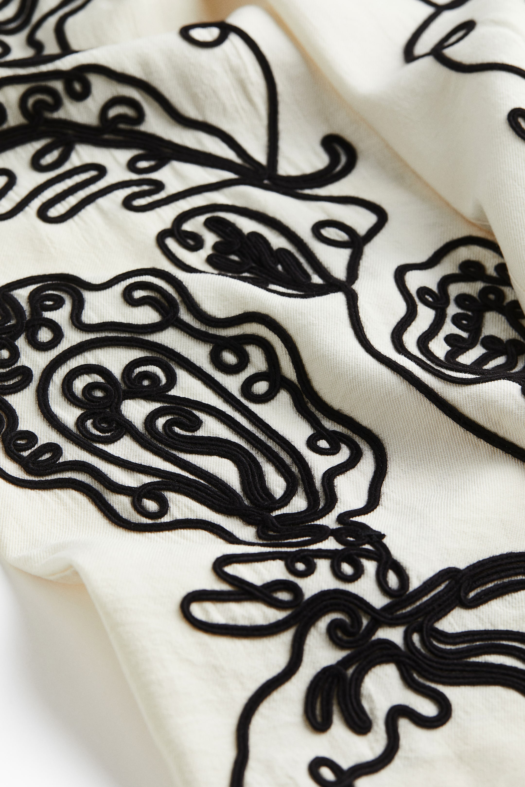 View larger image: Embroidered pull-on trousers - Cream - Ladies | H&M SG 2