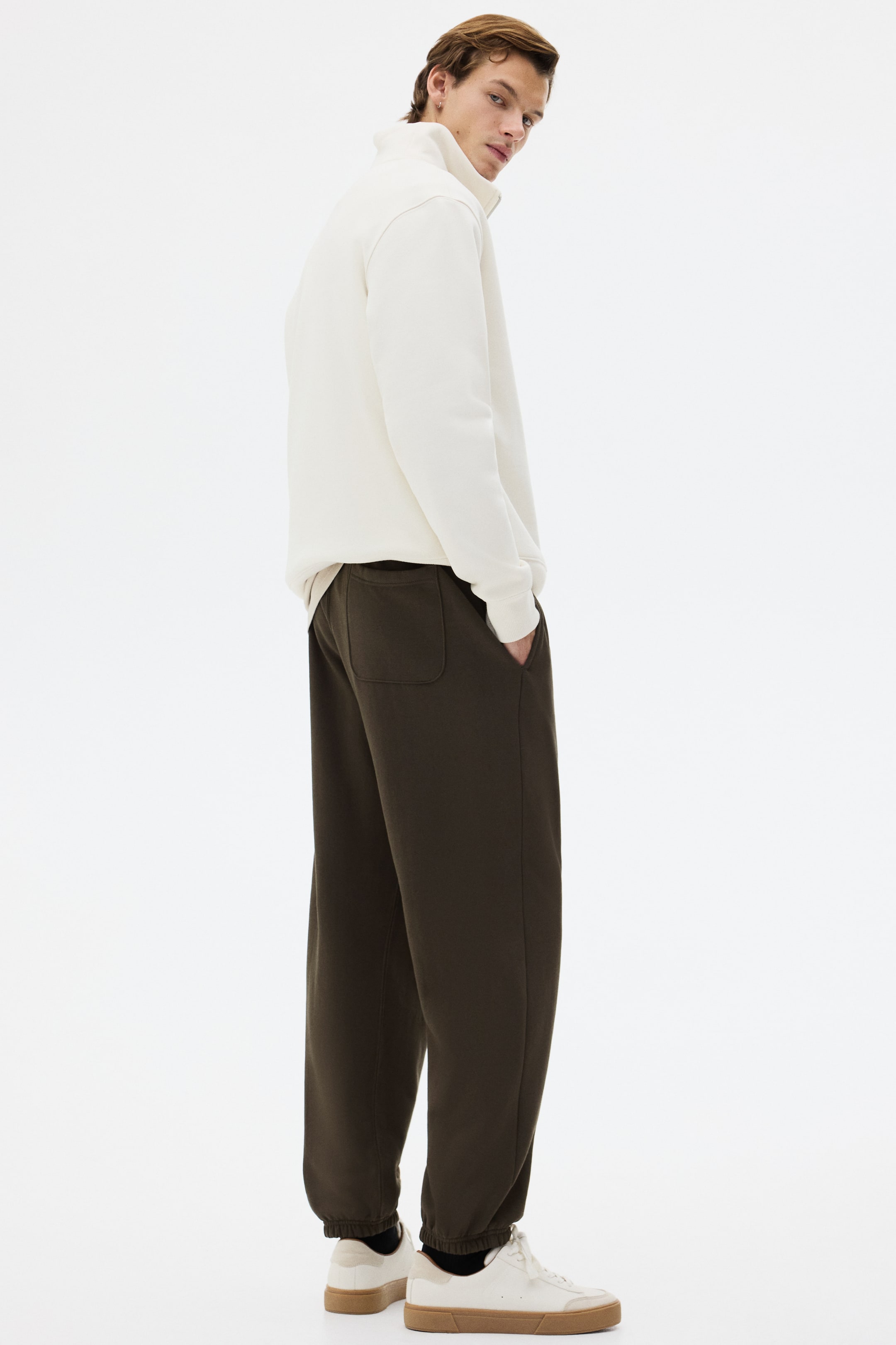 View larger image: Relaxed Fit Sweatpants - Dark khaki green - Men | H&M US 4