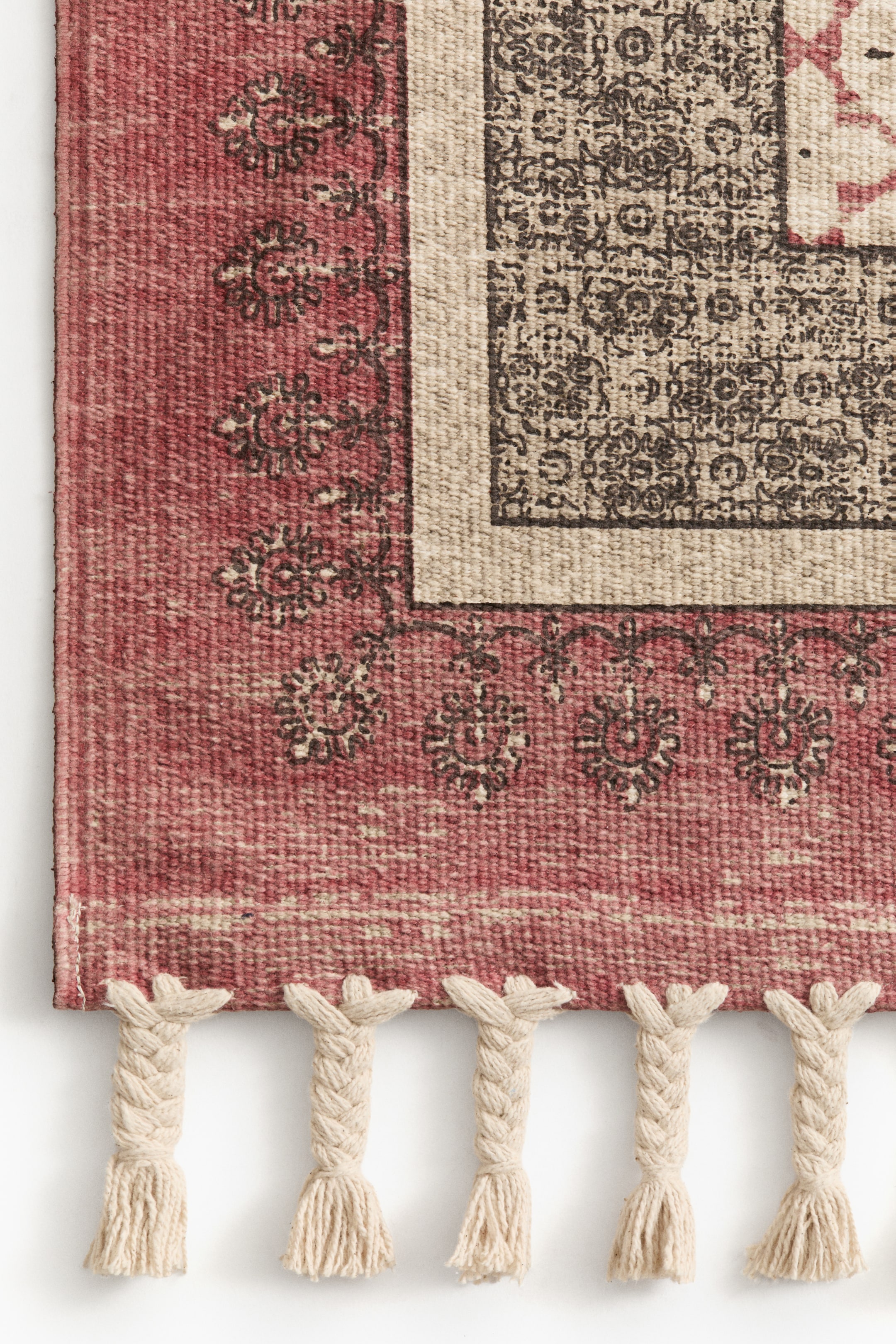 View larger image: Fringed cotton rug - Red/Patterned - Home All | H&M GB 2