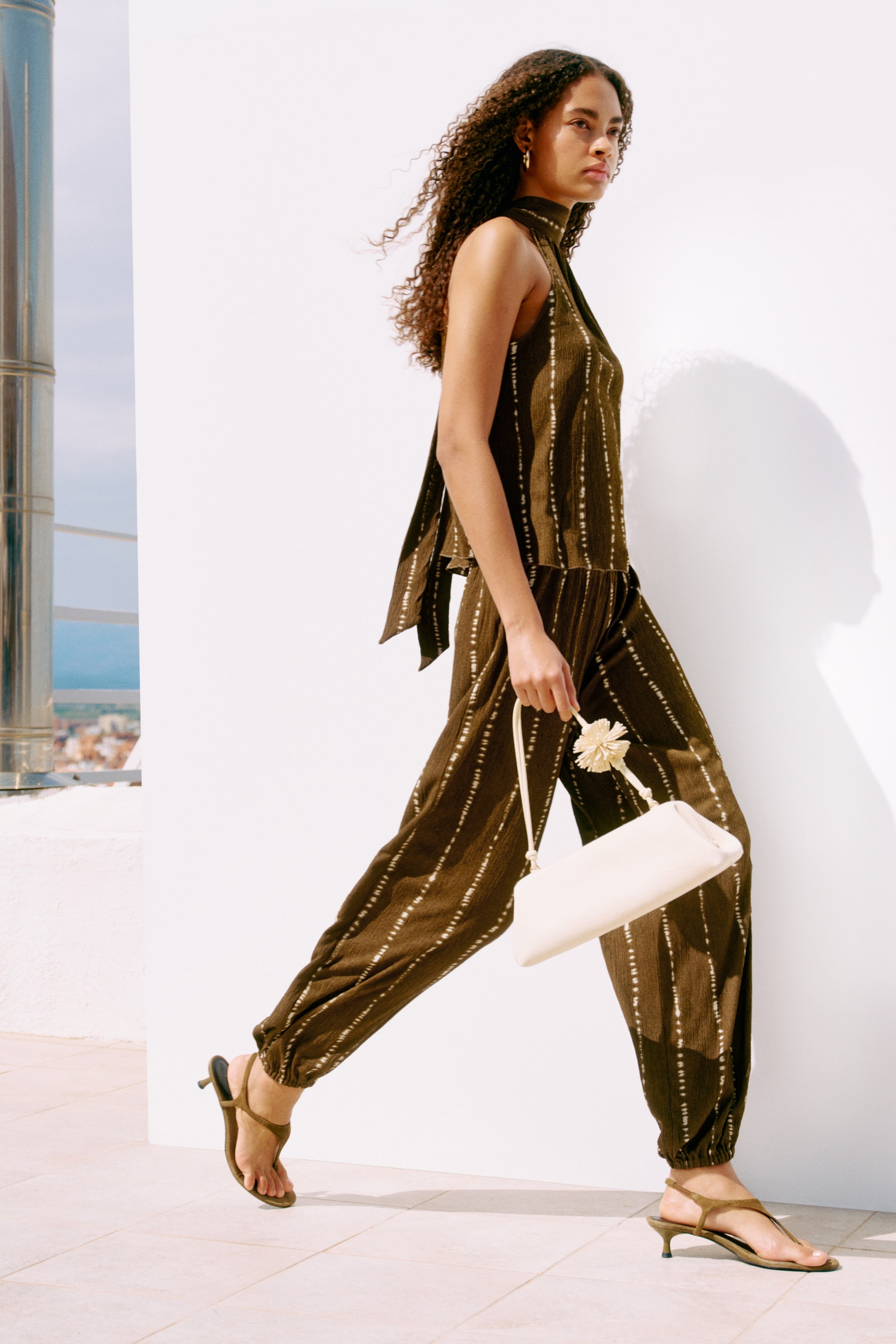 Crinkled Balloon-Leg Pants