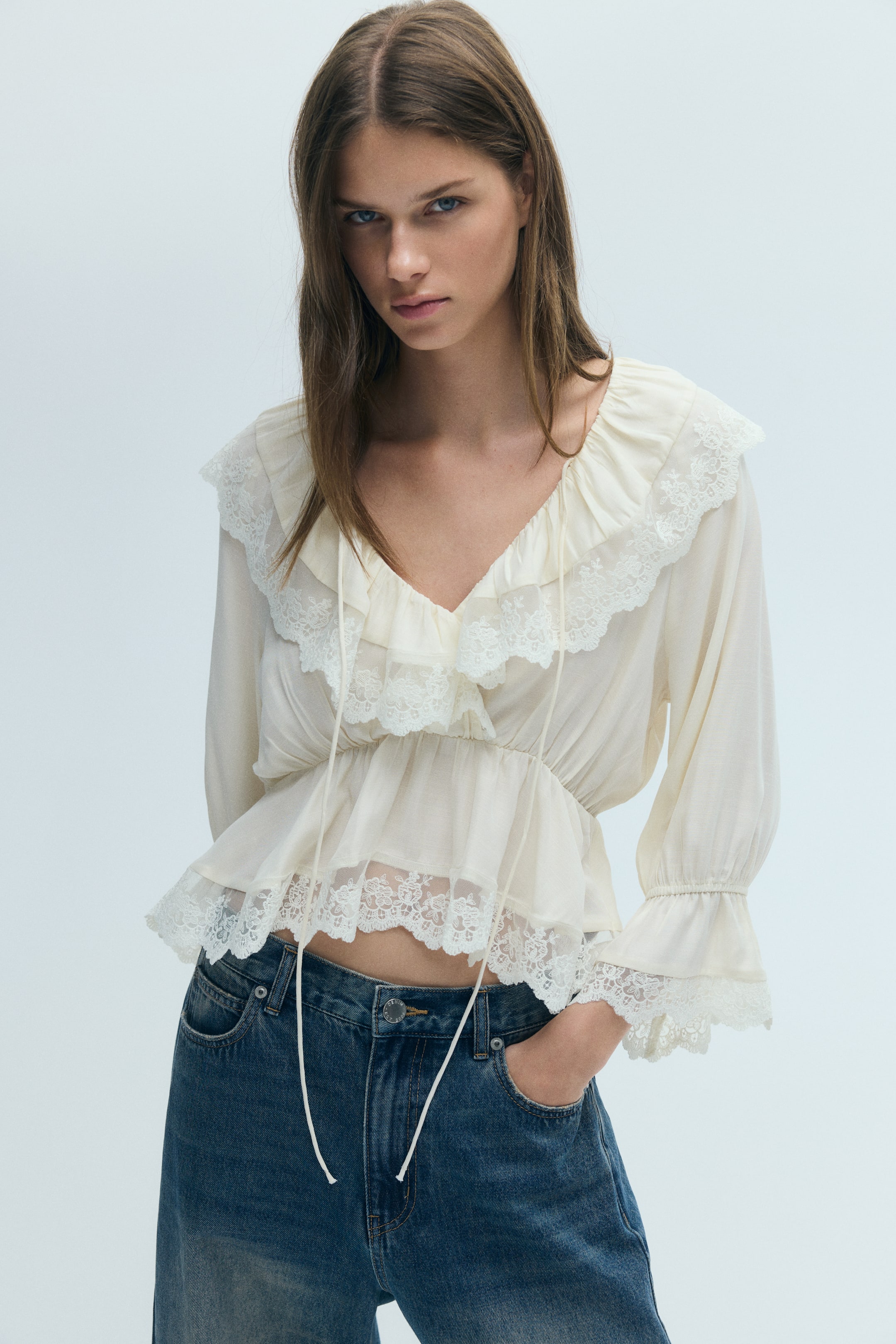 Blouse péplum volantée