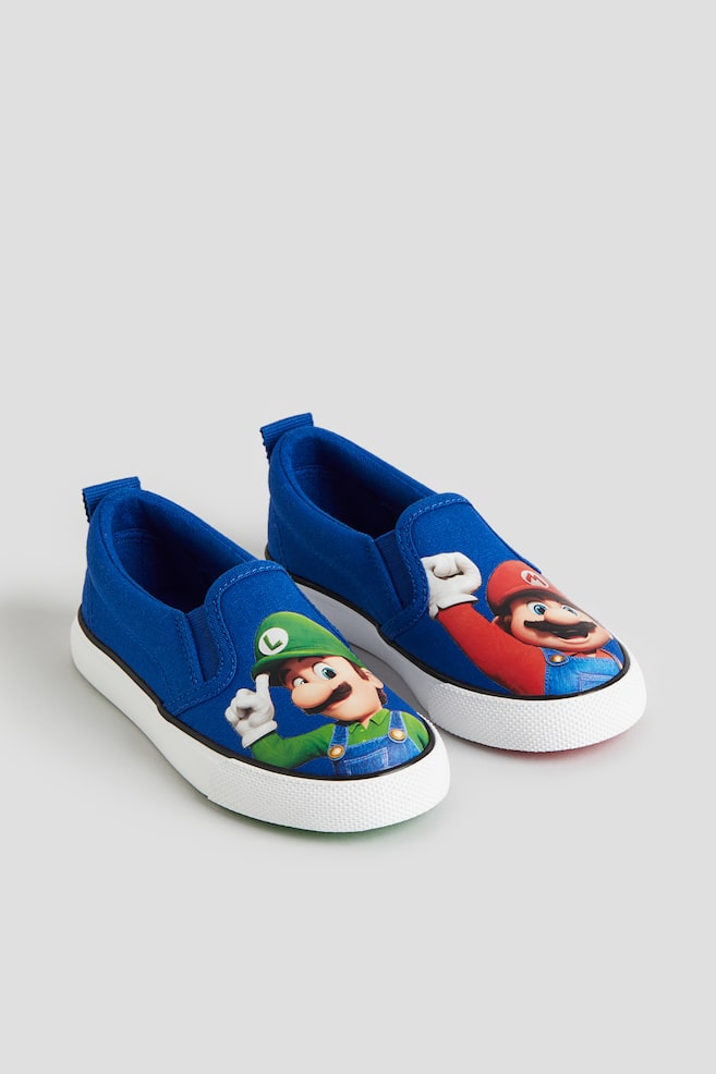 Wsuwane buty sportowe z nadrukiem - Niebieski/Super Mario - 1