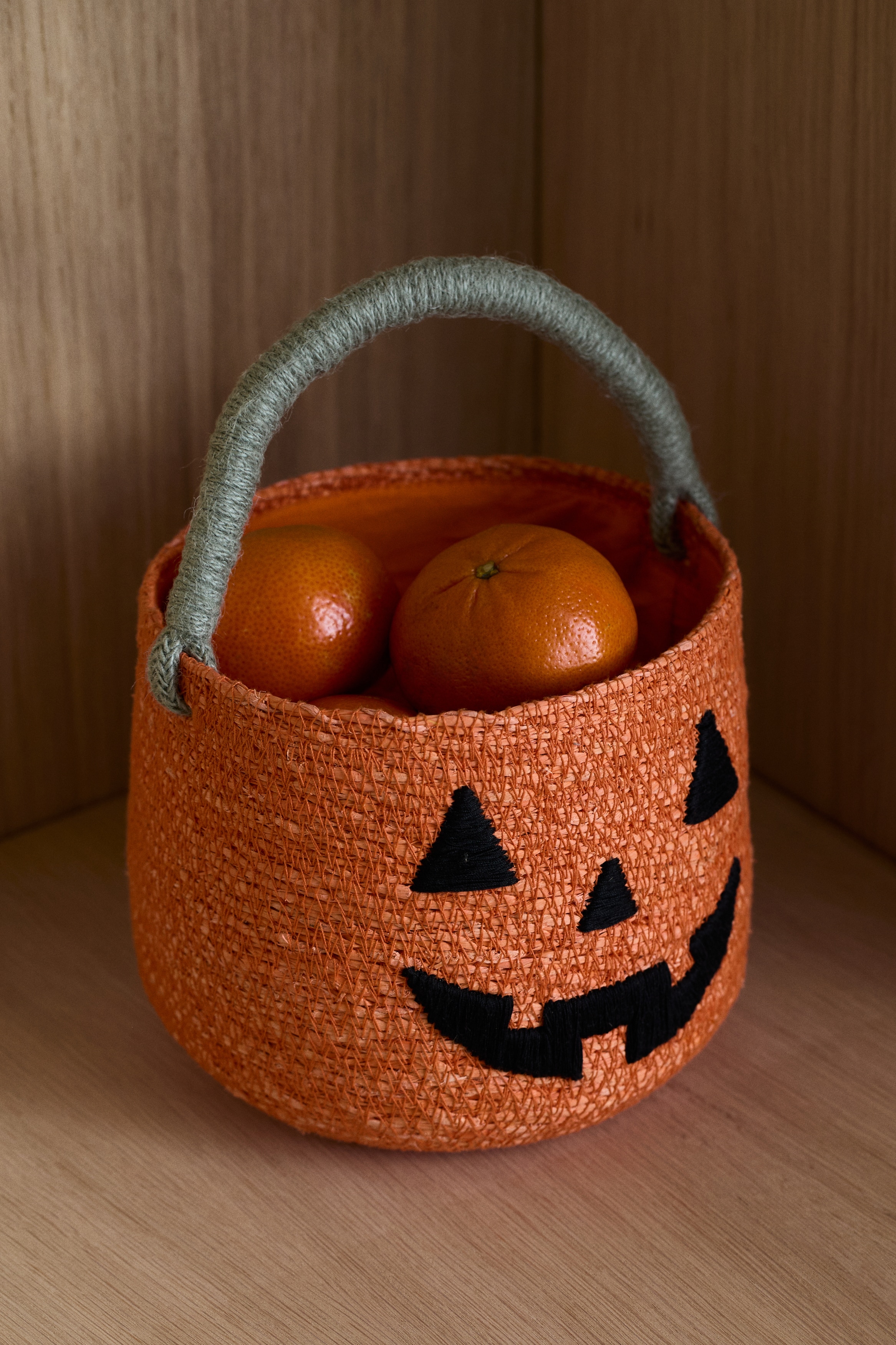 Seagrass storage basket - Bright orange/Pumpkin