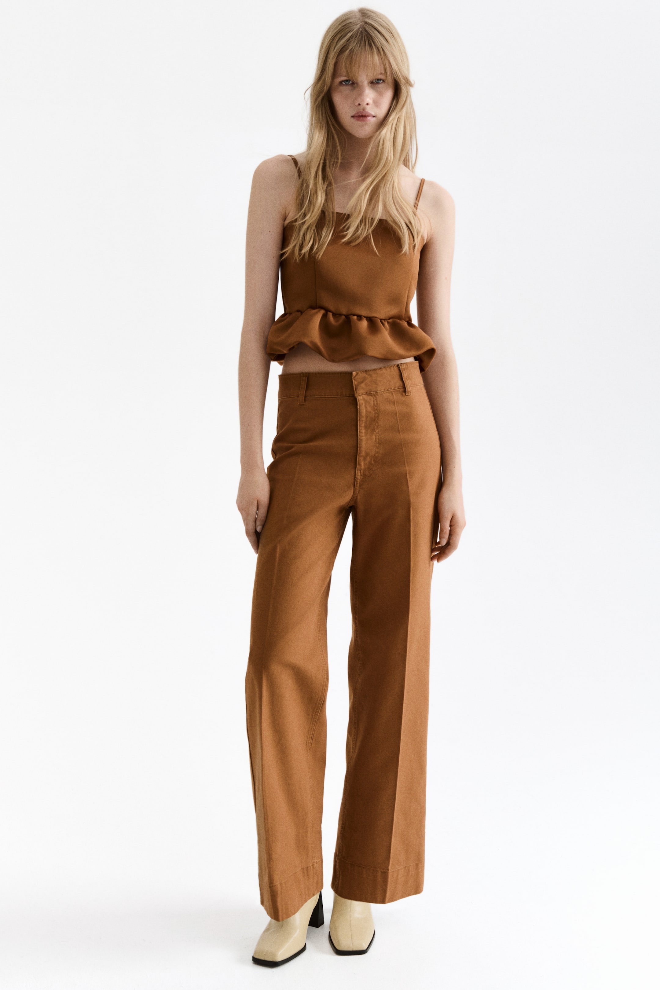 Ver imagen más grande: Top burbuja con tirantes espagueti - Marrón - MUJER | H&M ES 3