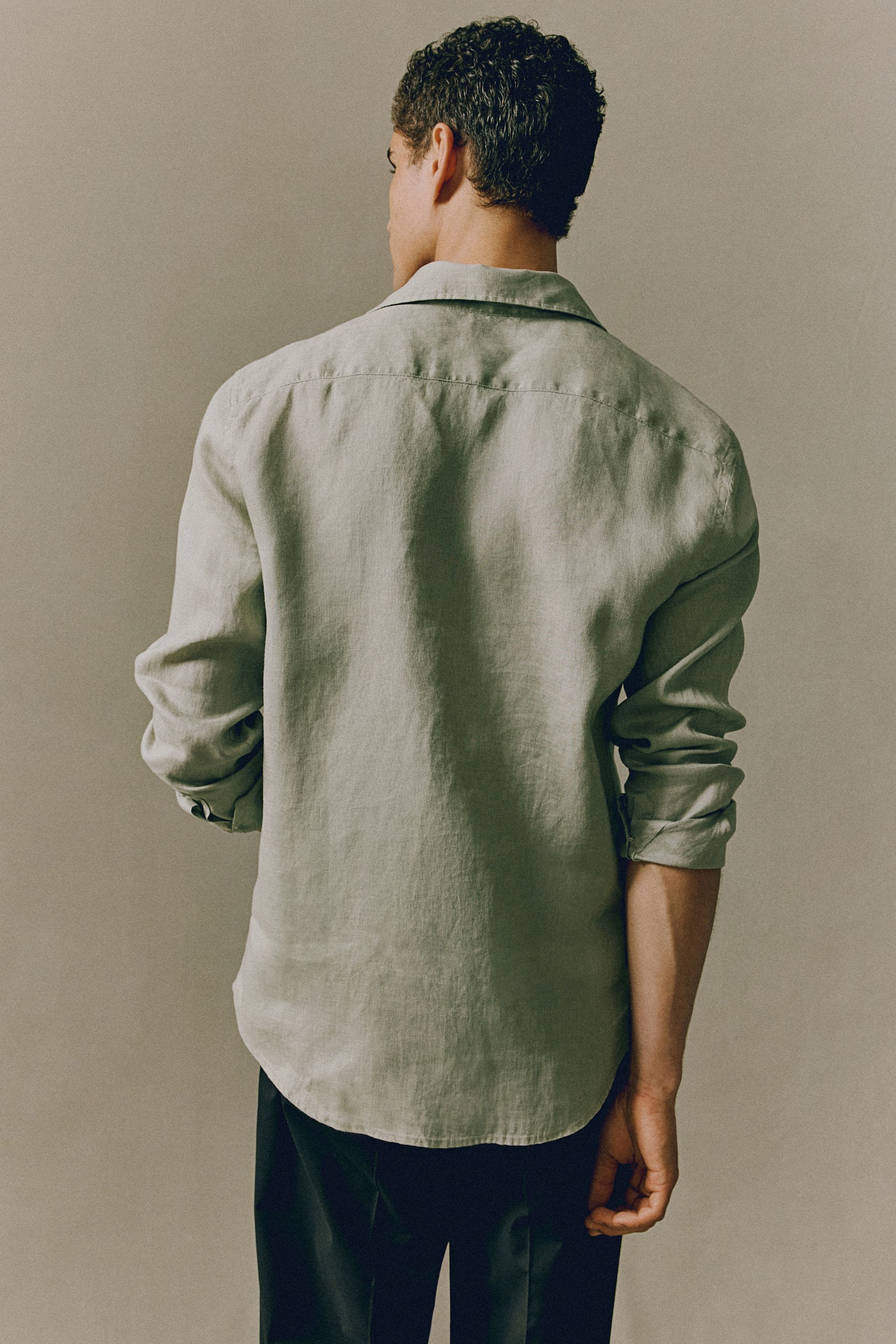 Slim Fit Linen shirt - Sage green/White - 8