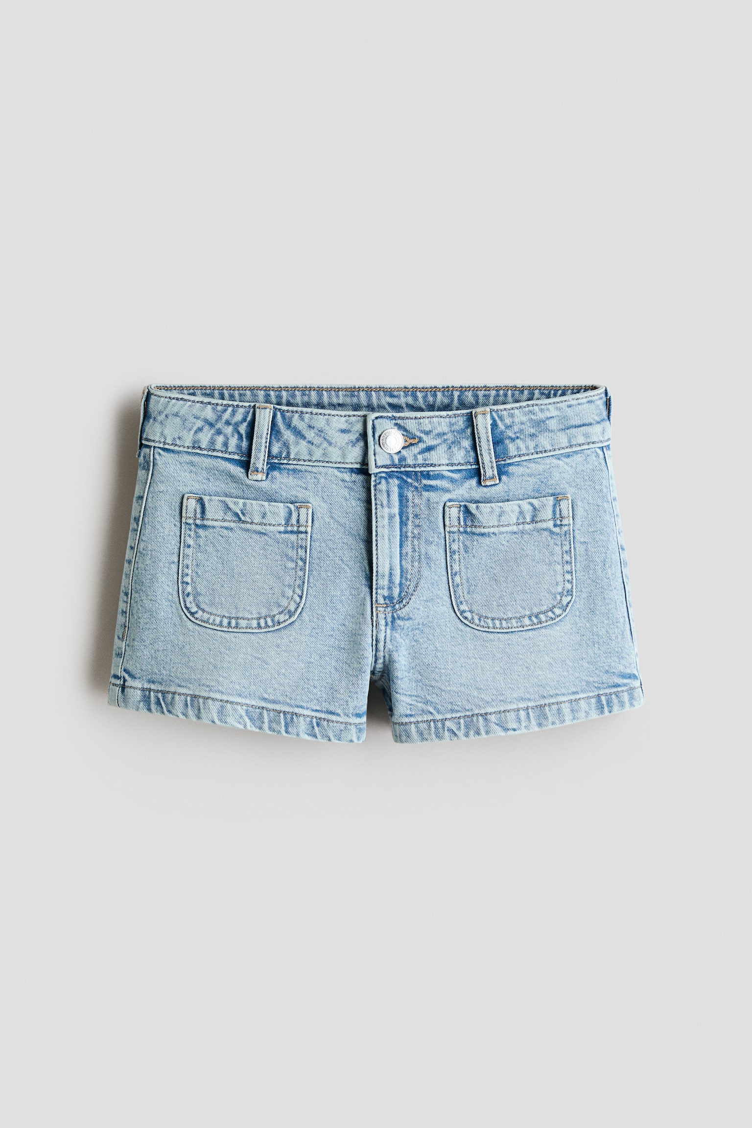 Vaquero corto Relaxed Fit - Azul denim claro