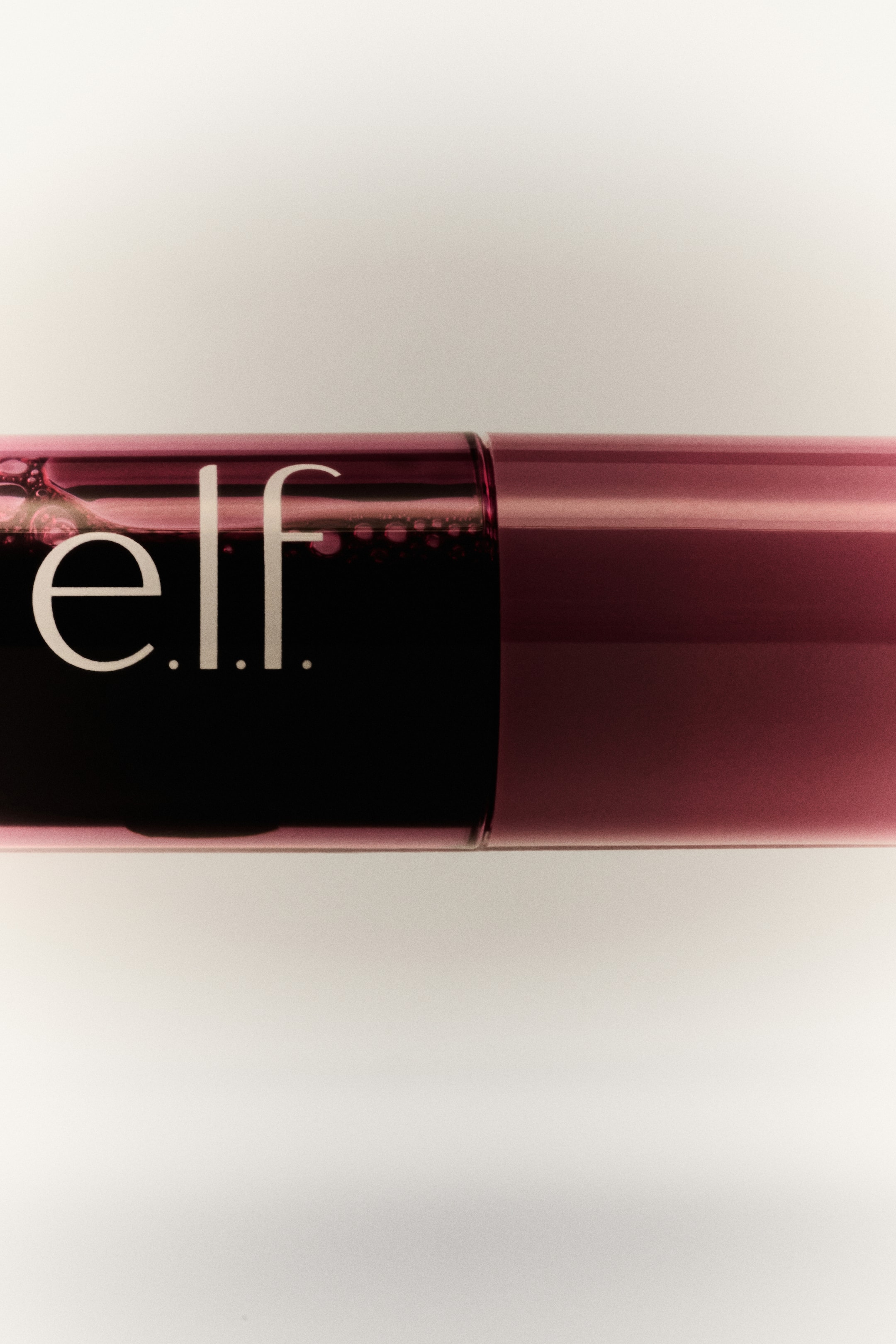 Visa större bild: Sheer For It Blush Tint - Plums Up - e.l.f. - Beauty all | H&M FI 3