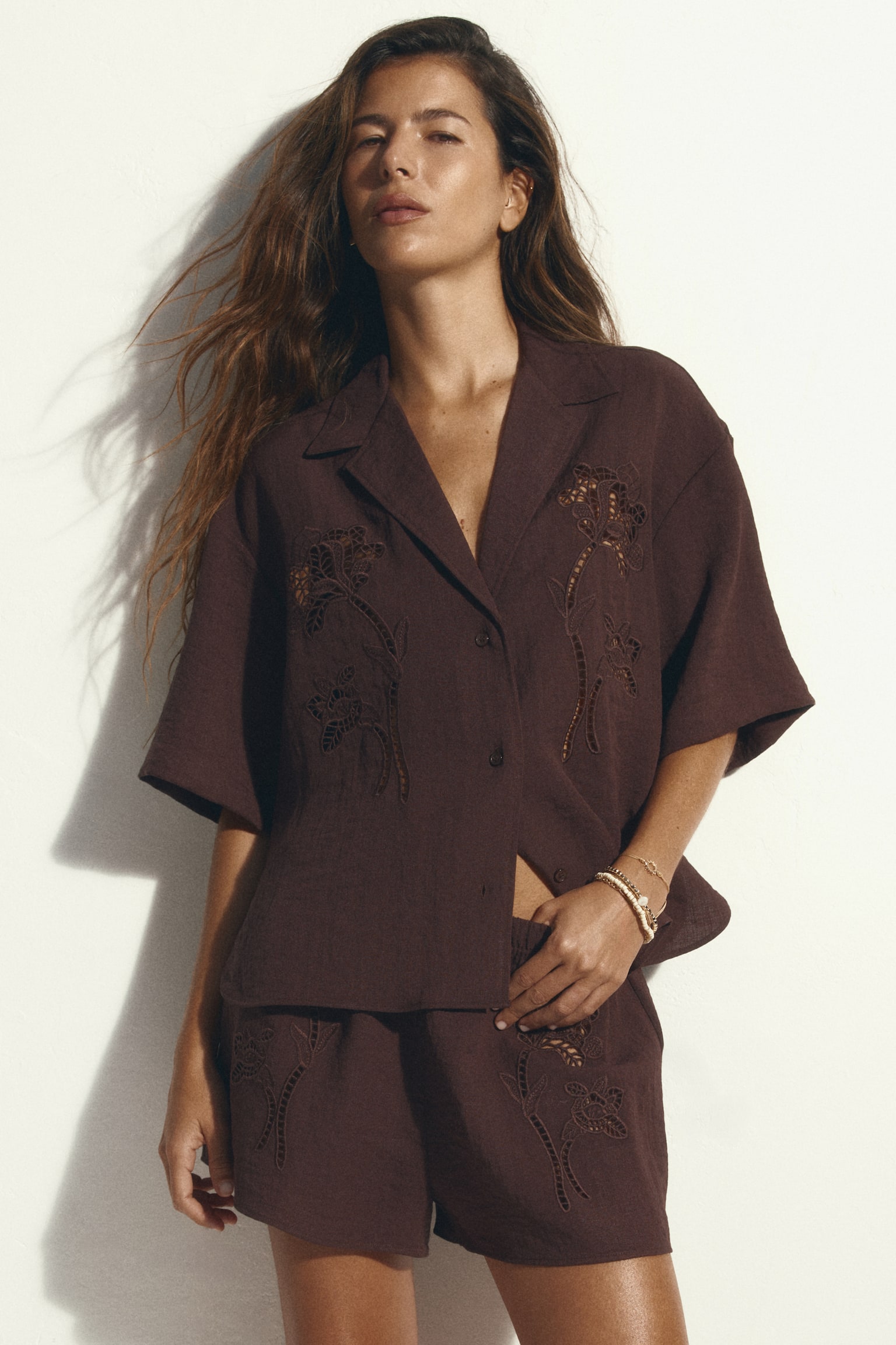 Broderie anglaise shirt - חום כהה - 6