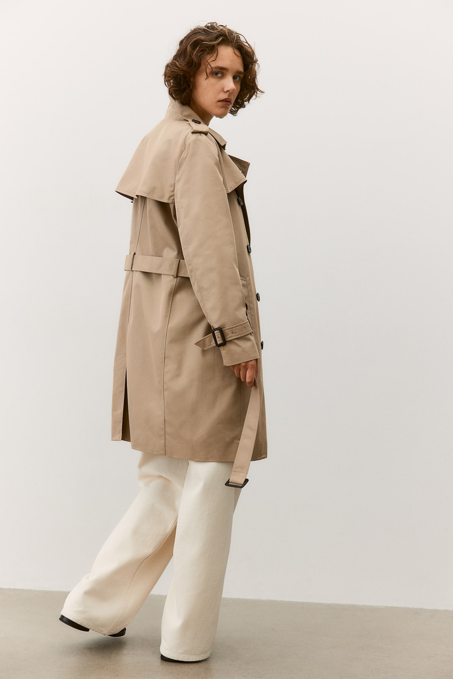 Knee-length trench coat - Beige - 5