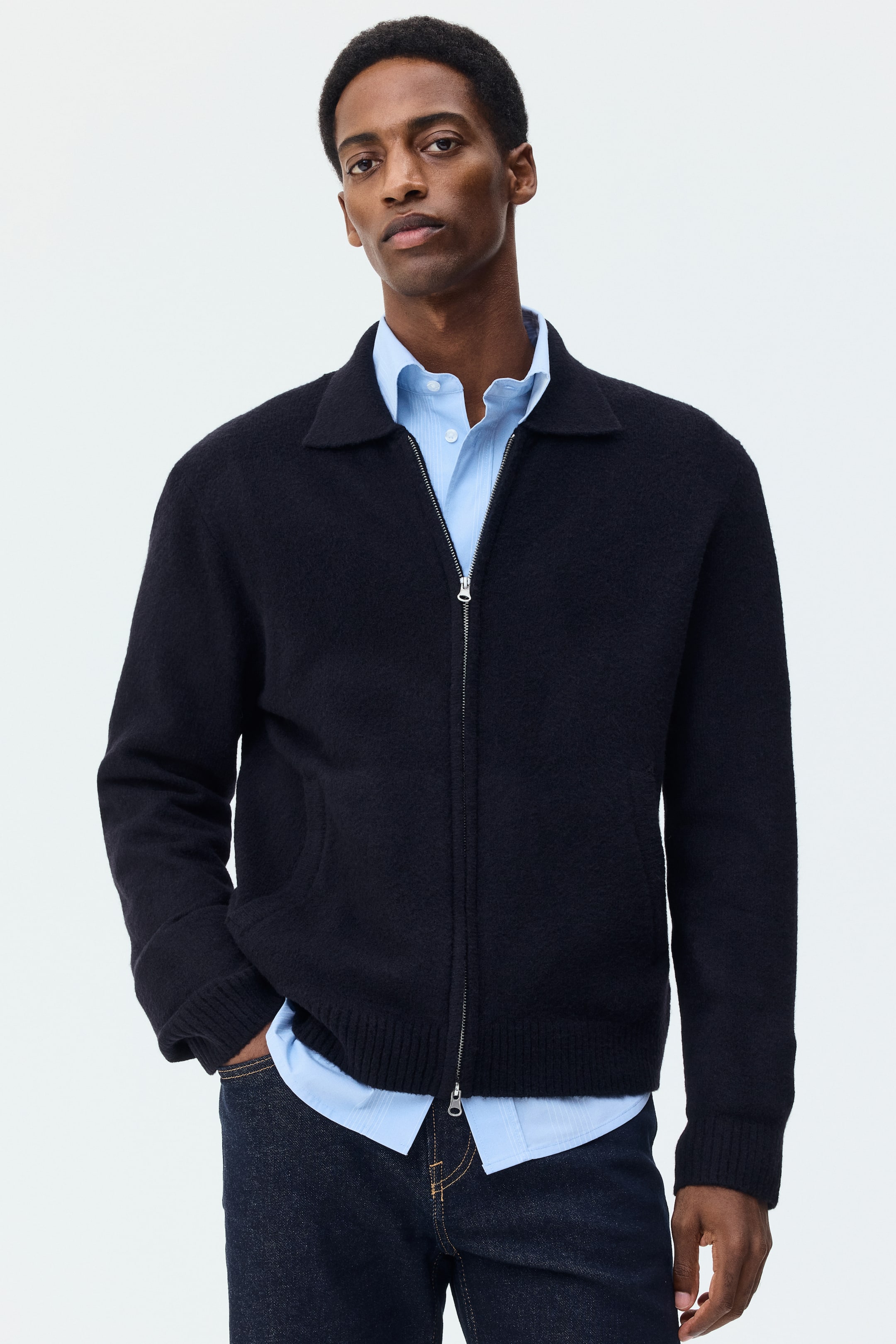 Agrandir l'image: Gilet Regular Fit avec col - Noir - HOMME | H&M CH 1