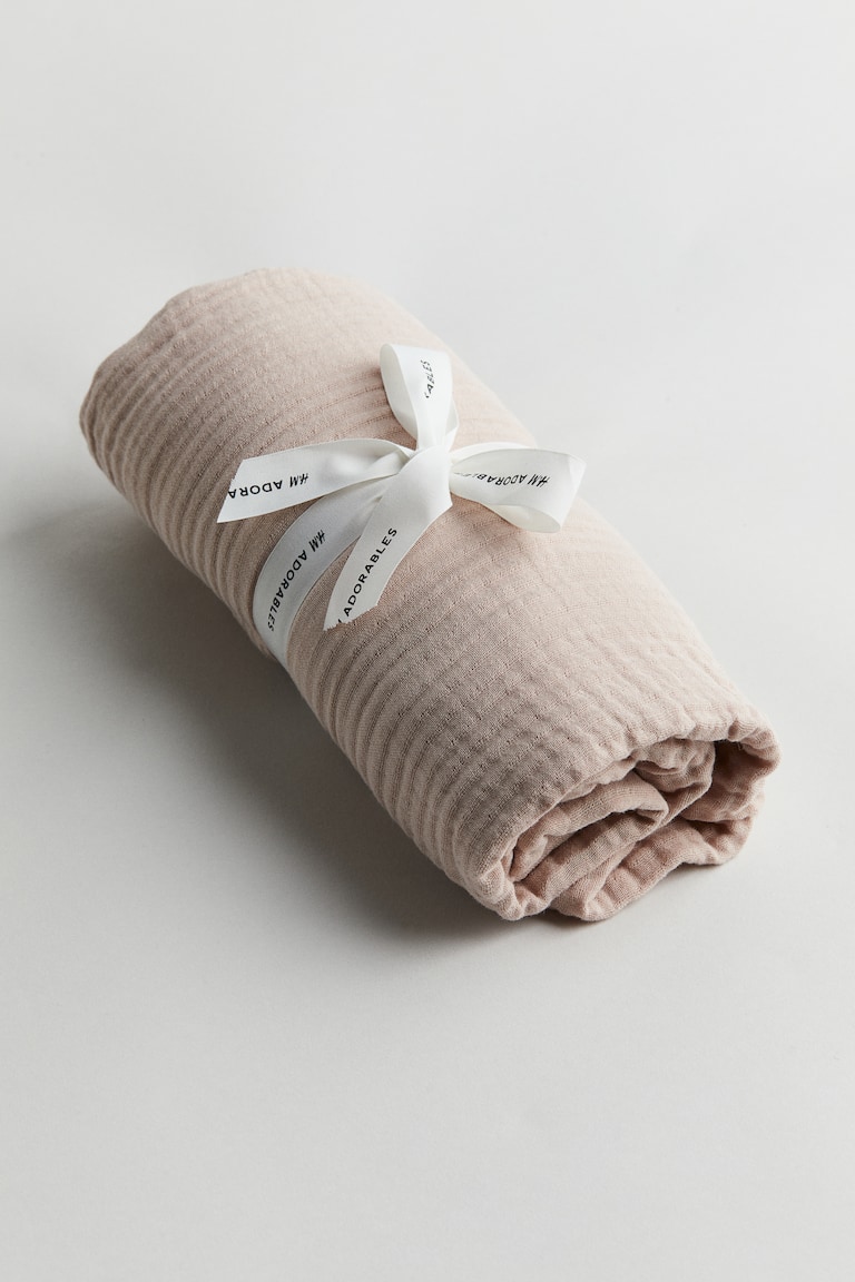 Muslin Fitted Crib Sheet Light dusty pink Home All H&M US