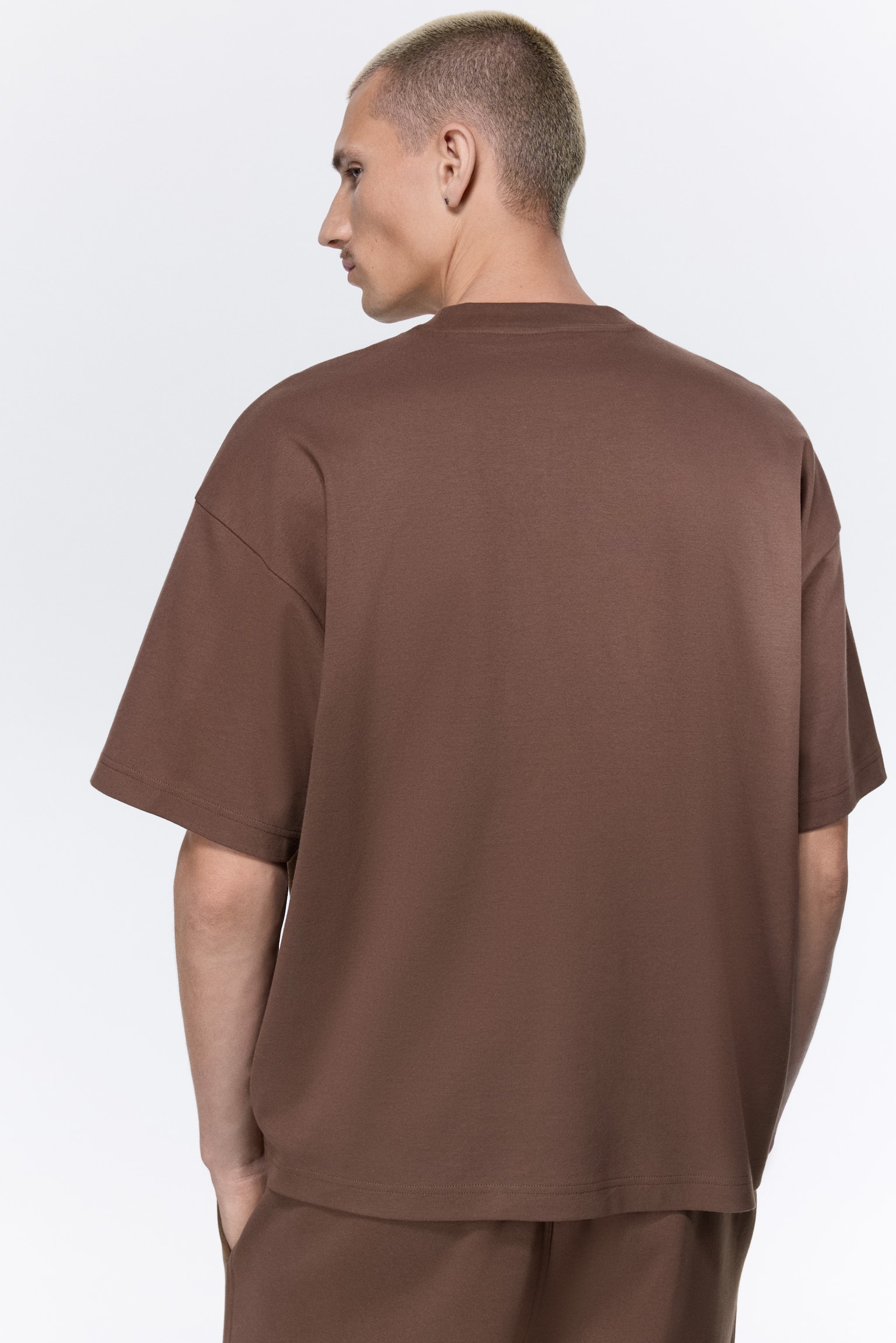 טישירט Oversized Fit - בז' כהה/לבן/שחור/אפור - 4