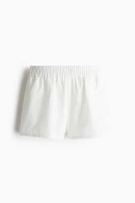 Broderie anglaise-shorts med hög midja