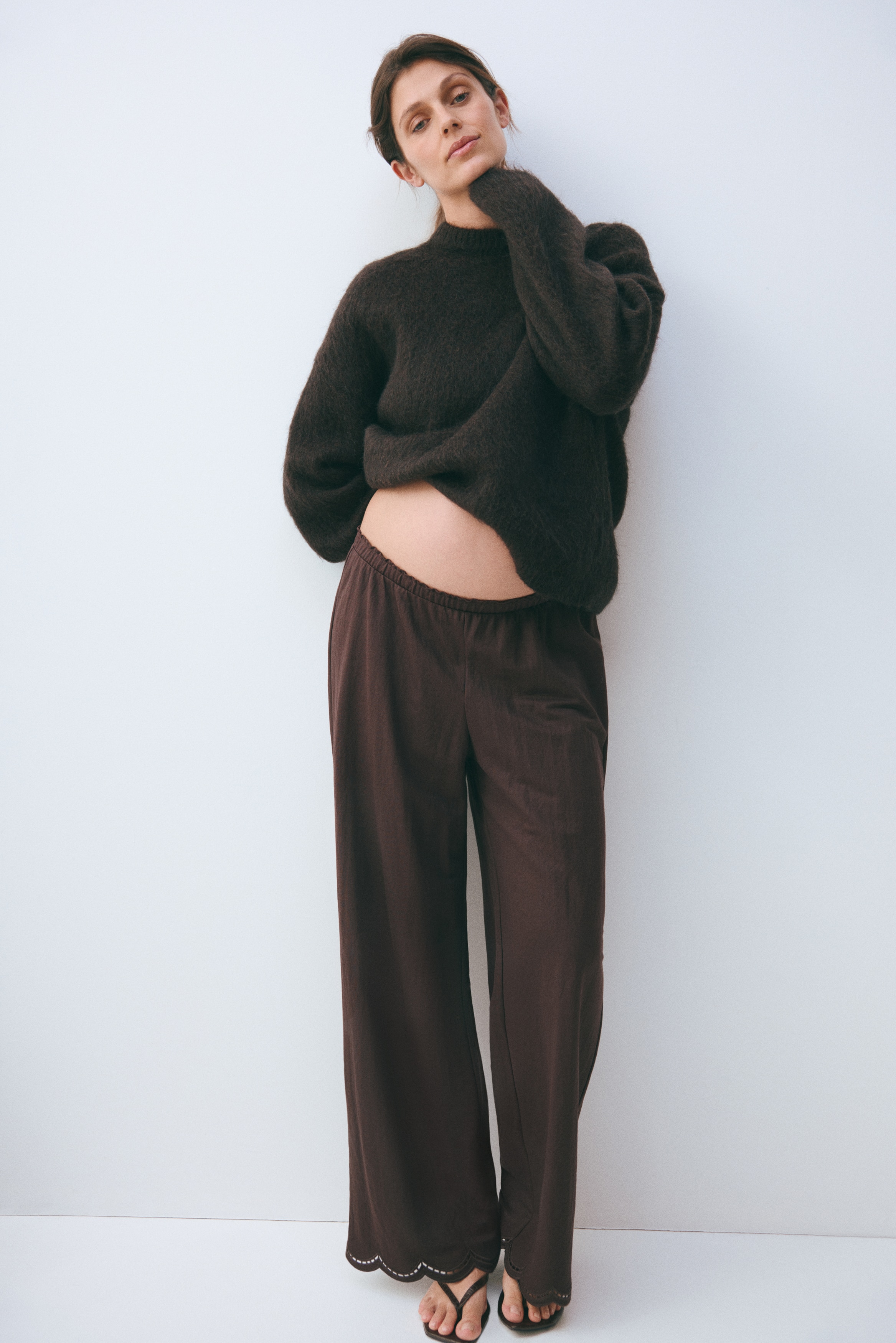 MAMA Scalloped Pull-On Pants from H&M - $49.99