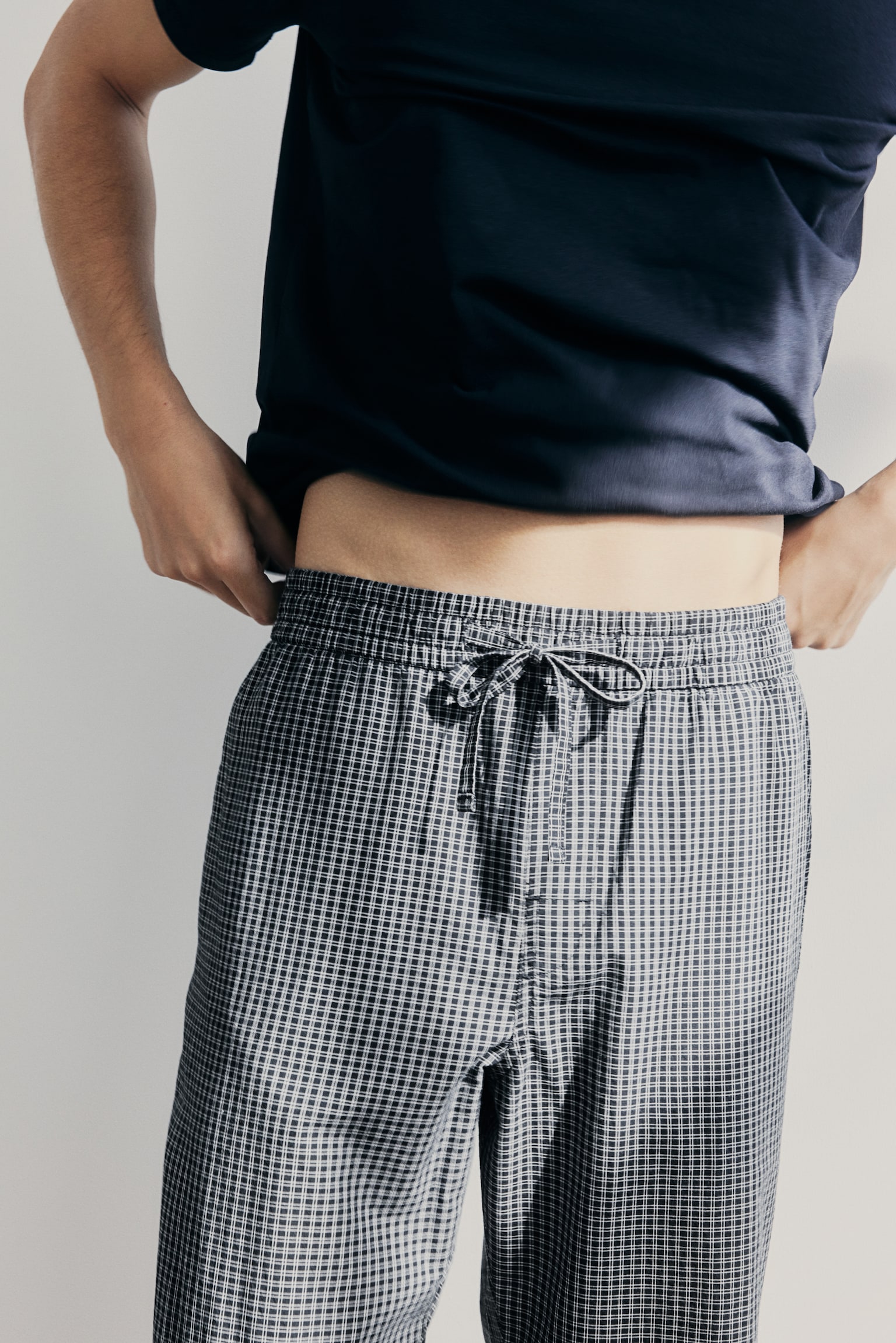 Relaxed Fit Poplin trousers - Black/Checked/Red/Checked/Dark blue/Checked - 3