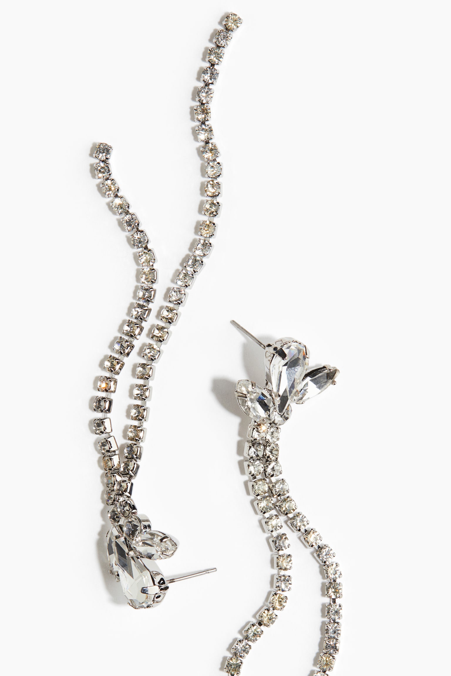 Boucles d'oreilles avec chaînes à strass - Argenté - 2