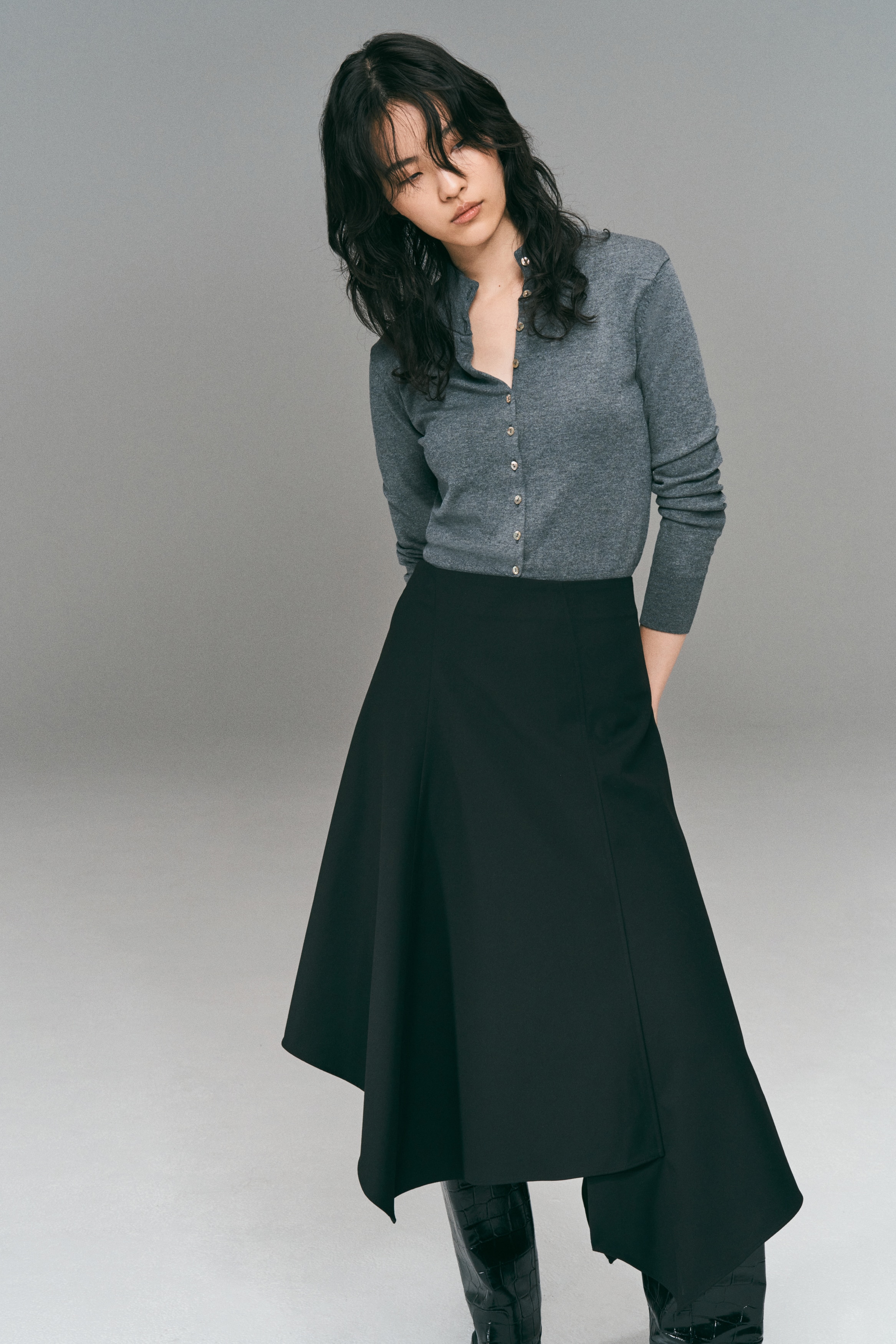 アシンメトリースカート 黒/グレー pumpkin port スカート チュール使い アシンメトリー : ZOZOTOWN