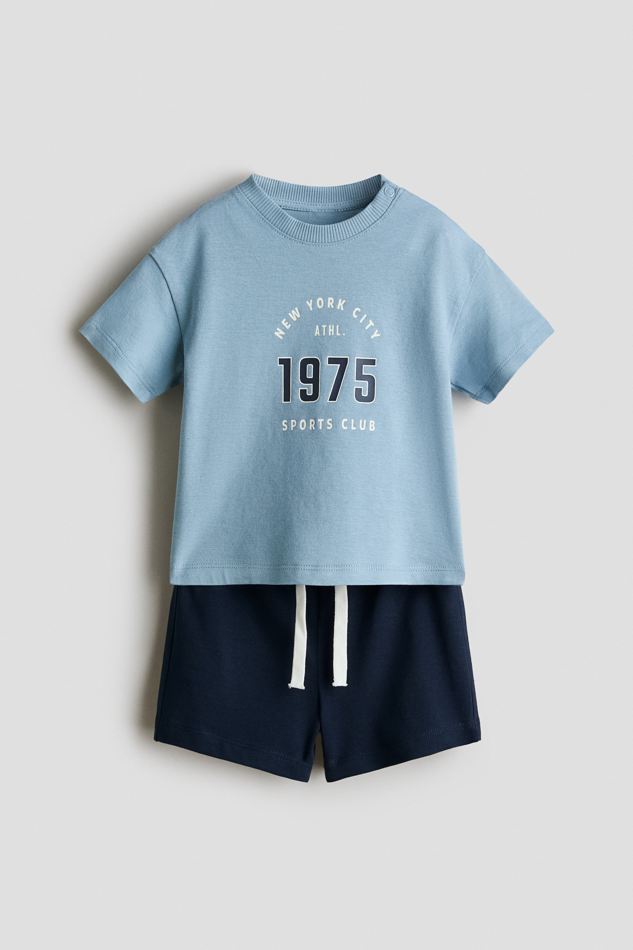 View larger image: 2-piece cotton jersey set - Light blue/New York City - Kids | H&M IN 1