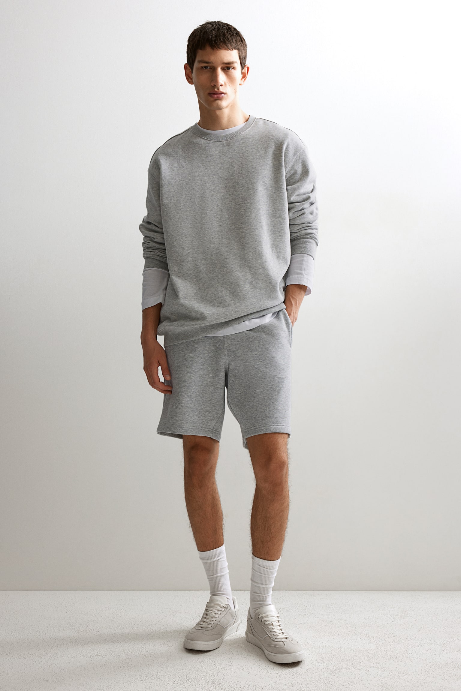 Regular Fit Sweatshorts - Light grey marl/Black/Light beige - 1