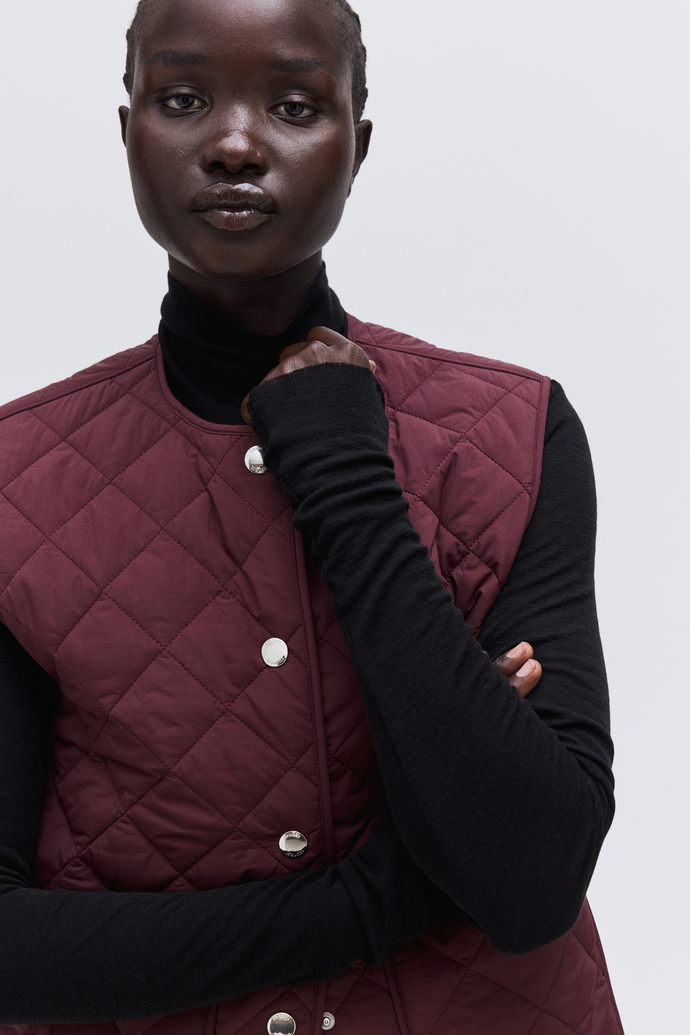 Women's Burgundy Quilted Vest | H&M CA