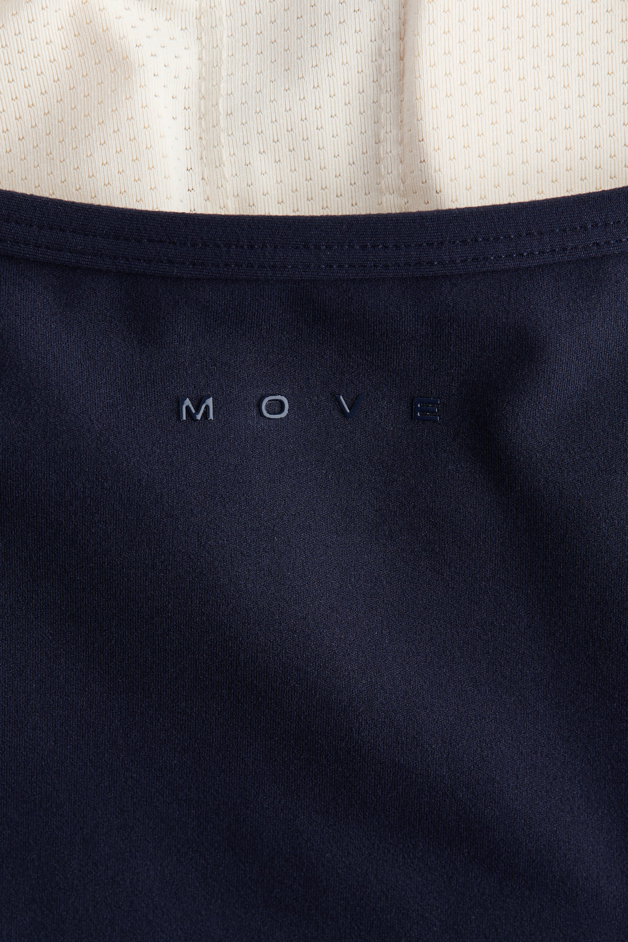 Haut sport avec soutien-gorge intégré SoftMove🅪