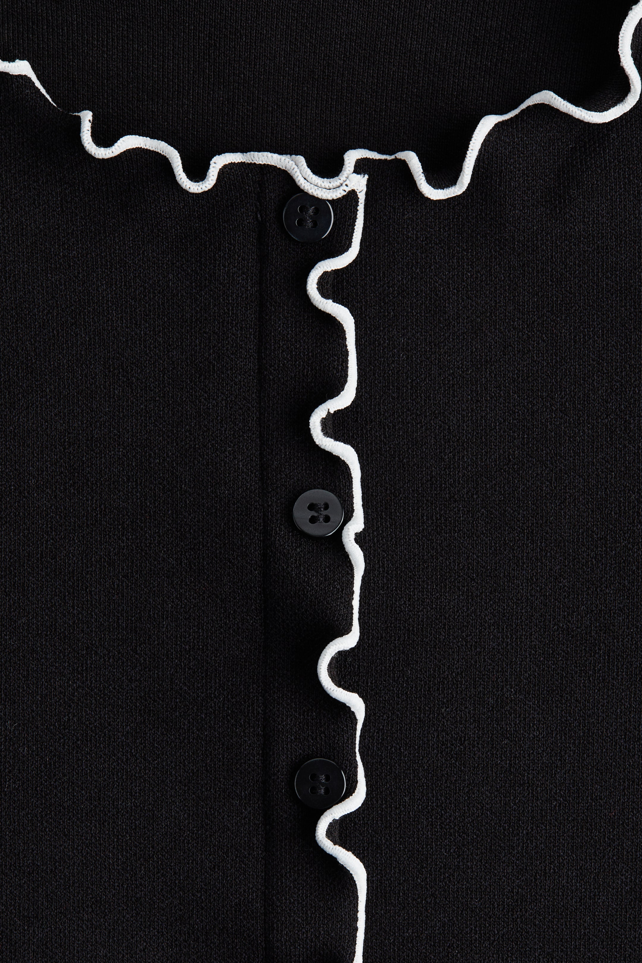 View larger image: Overlocked top - Black - Ladies | H&M IN 5