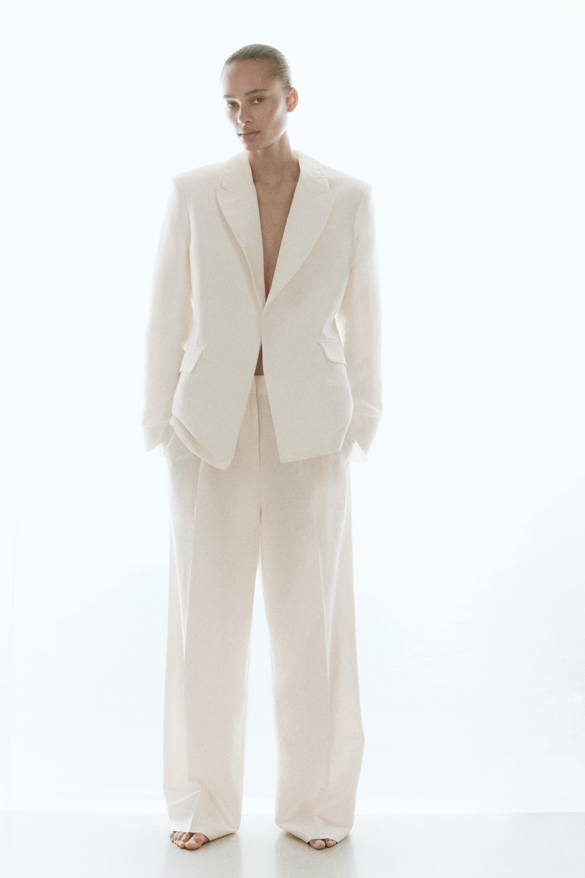 Linen-Blend Dress Pants from H&M - $39.99
