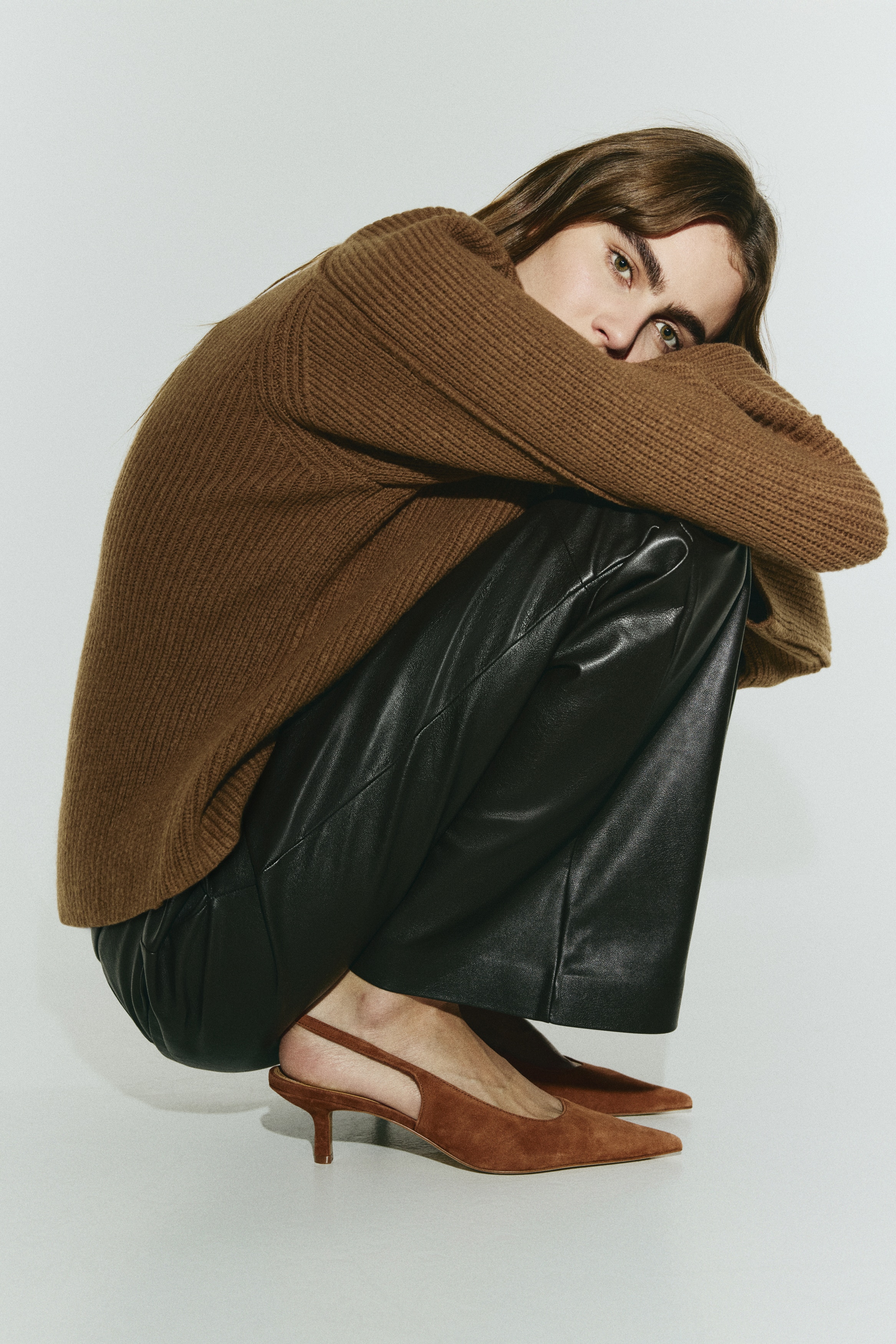 Pointed suede slingbacks - Brown - Ladies | H&M GB