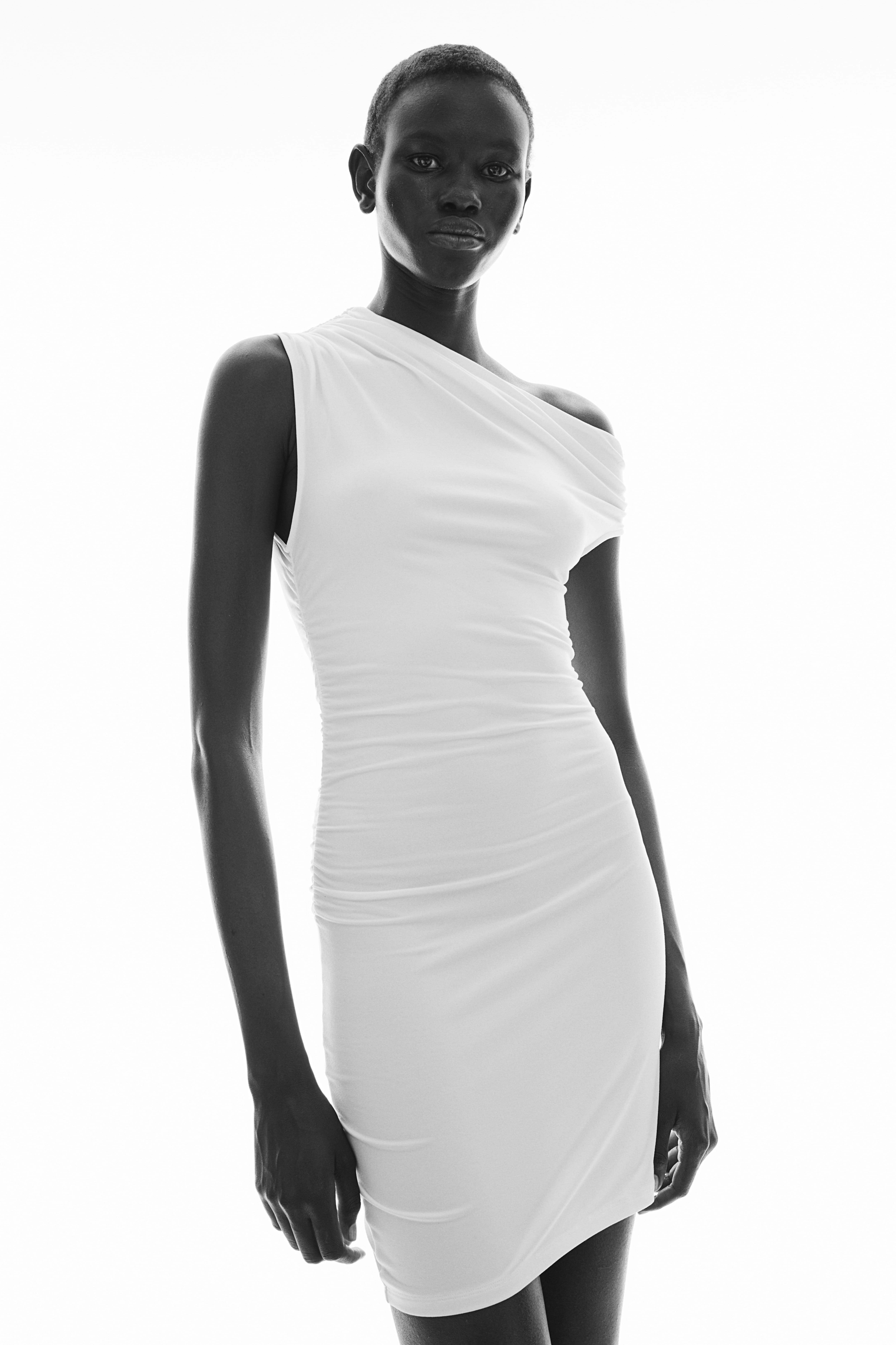 H&m asymmetric dress hotsell