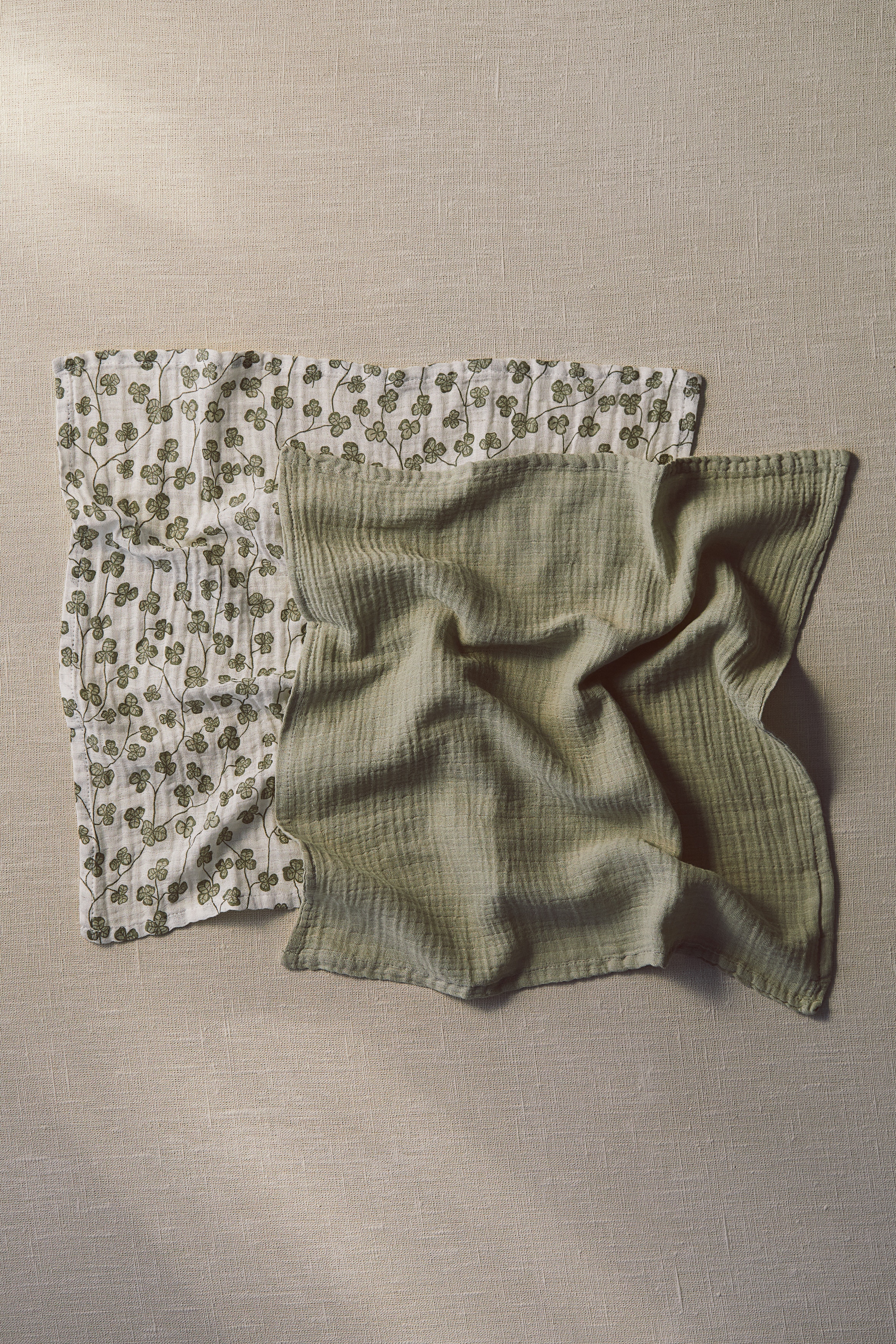 2-pack muslin cloths - Dusty green/Clover/White/Dogs/White/Stars/White/Hearts