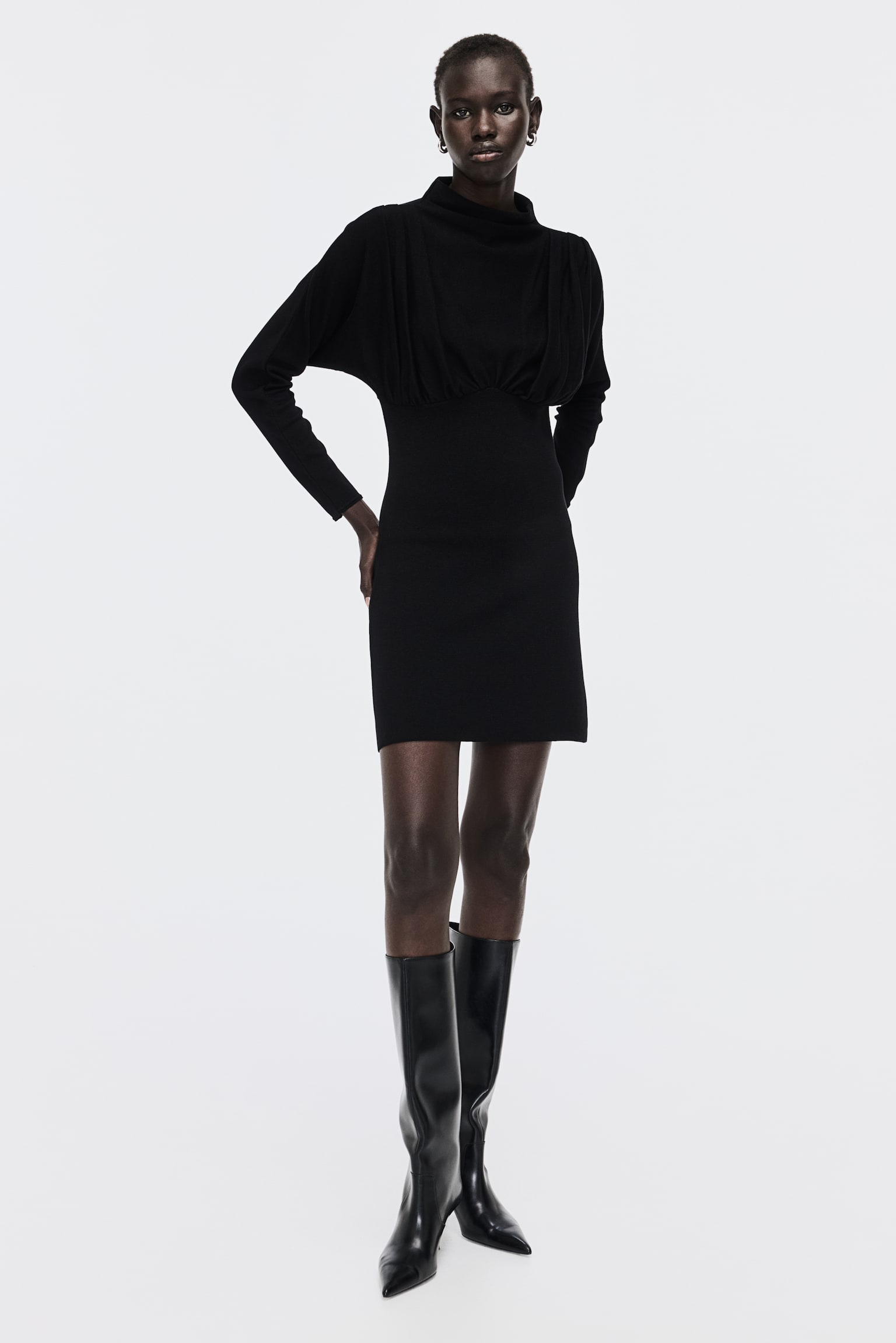 Женское платье H&M Gathered Mock Turtleneck, цвет: Чёрный — фото 2