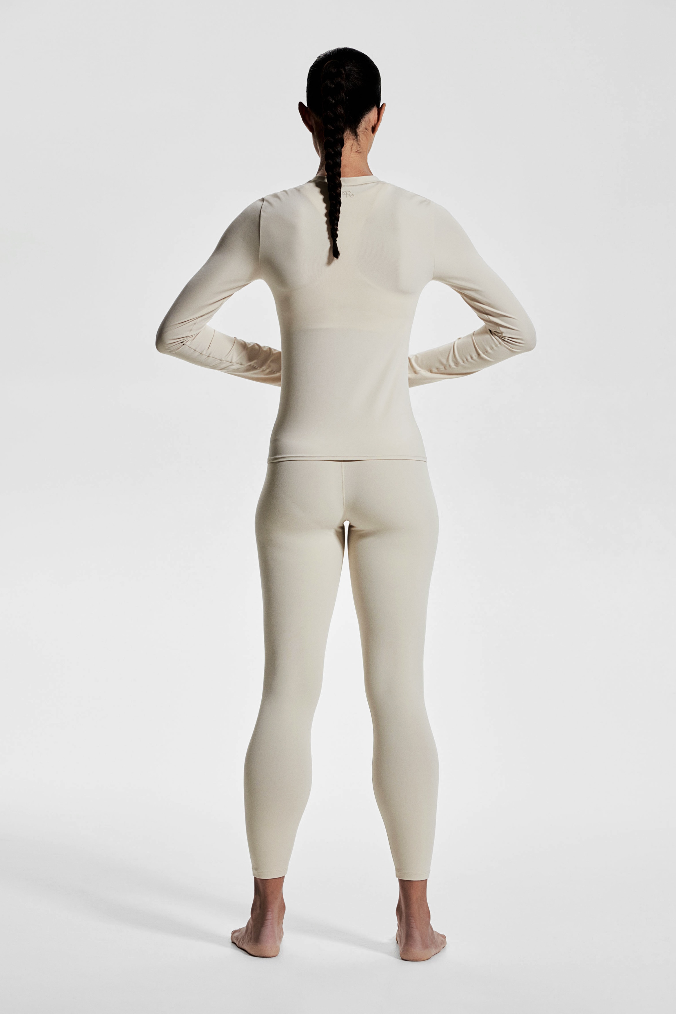 sports top with drymove™