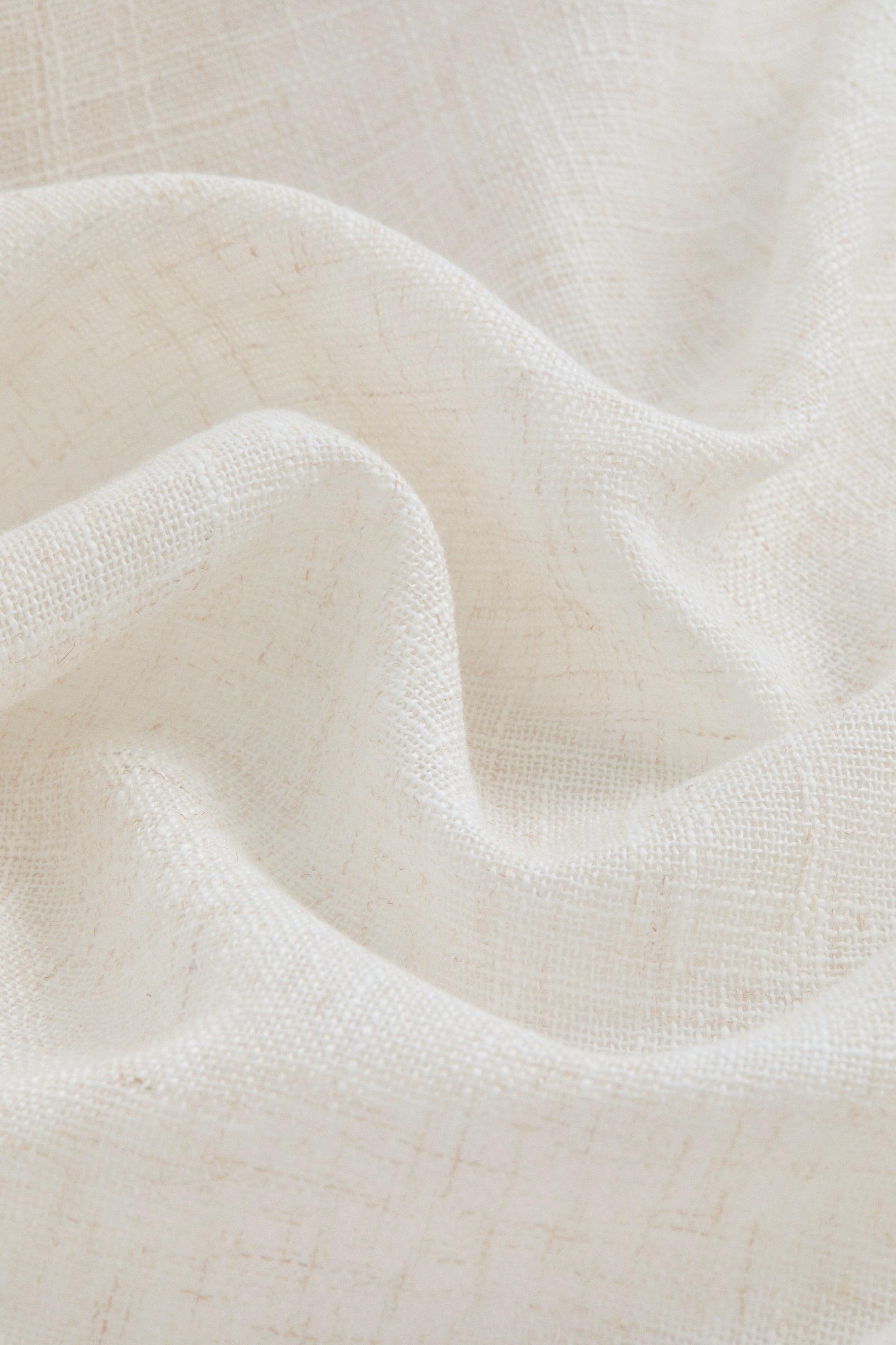 Single-Pack Wide Slub-Weave Curtain