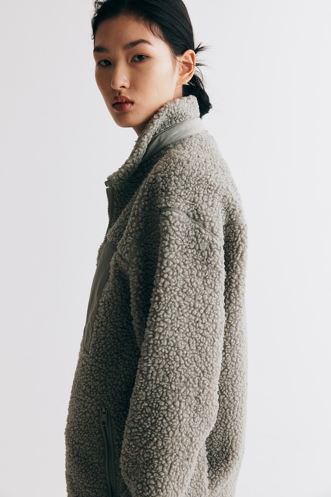 Giacca in pelliccia di pile Grigio-verde chiaro DONNA H&M IT