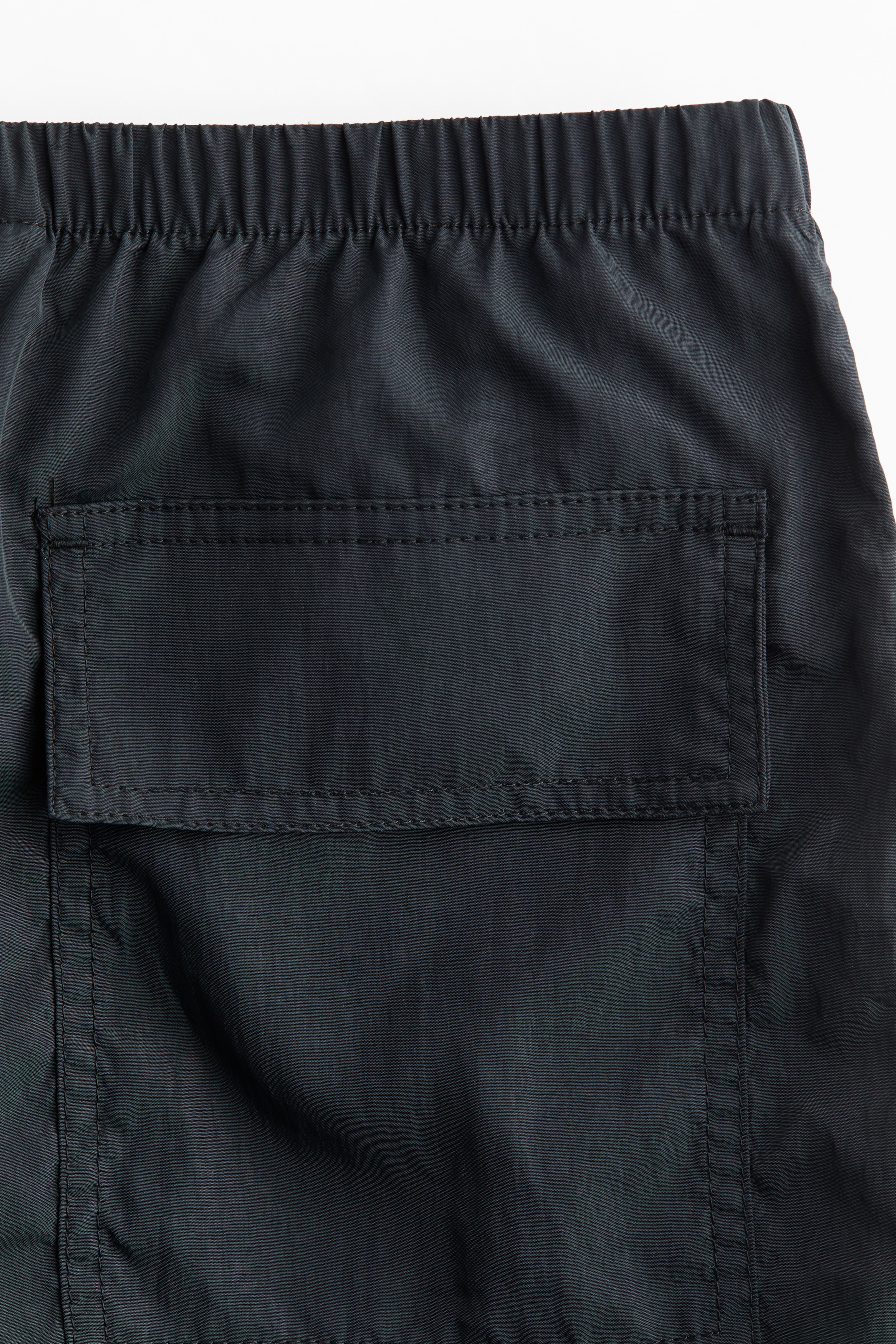 Pantalon parachute en nylon