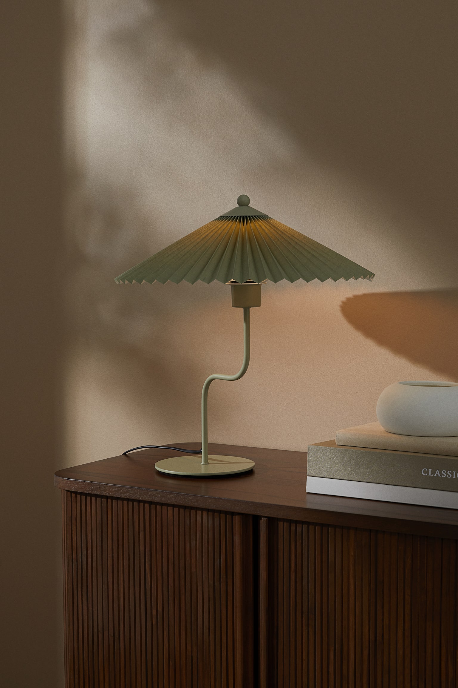 Pleated-shade table lamp - Light green/Gold-coloured/White - 2