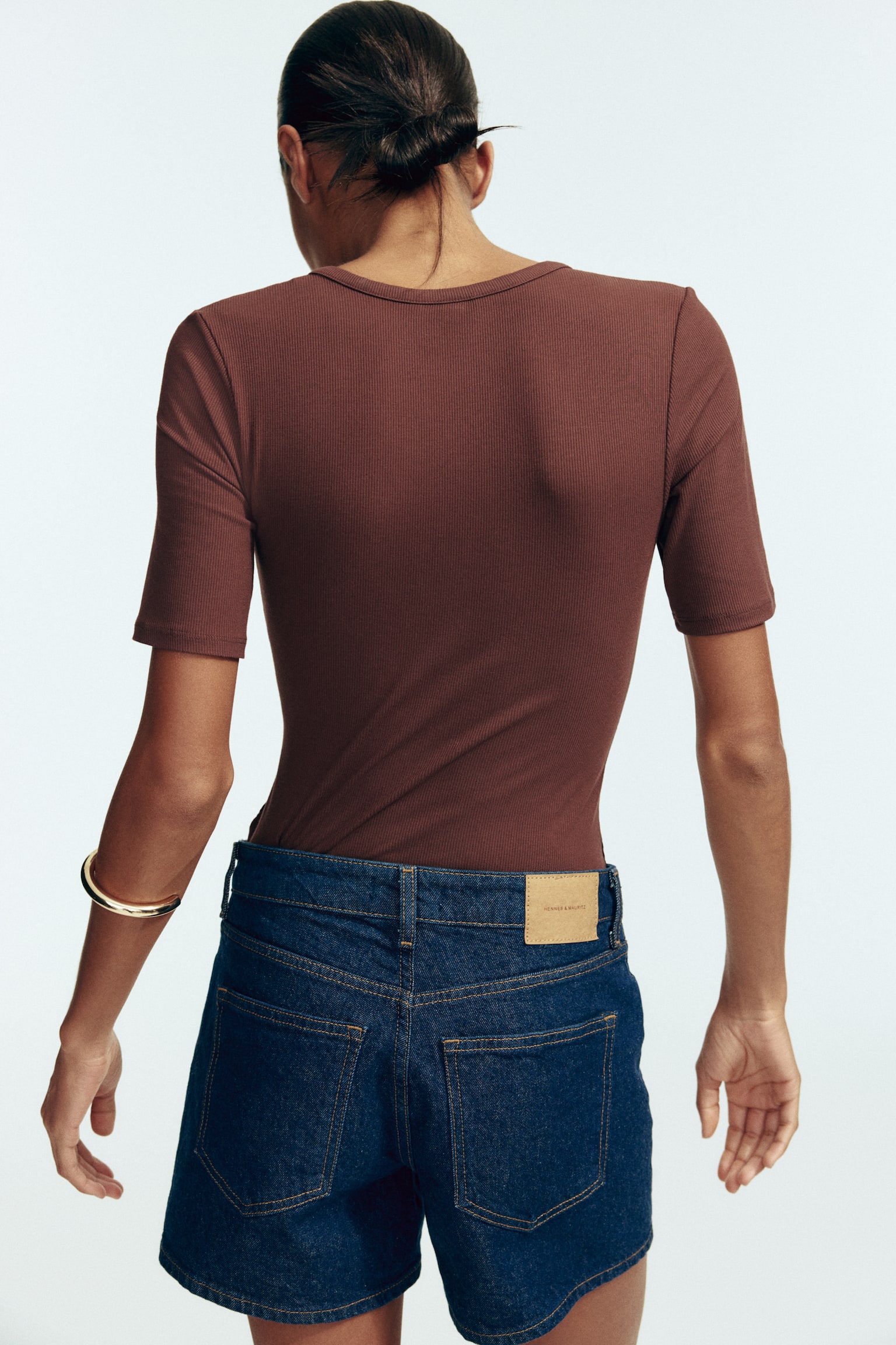 Short-sleeved viscose body - Dark brown/Cream/Navy blue - 3