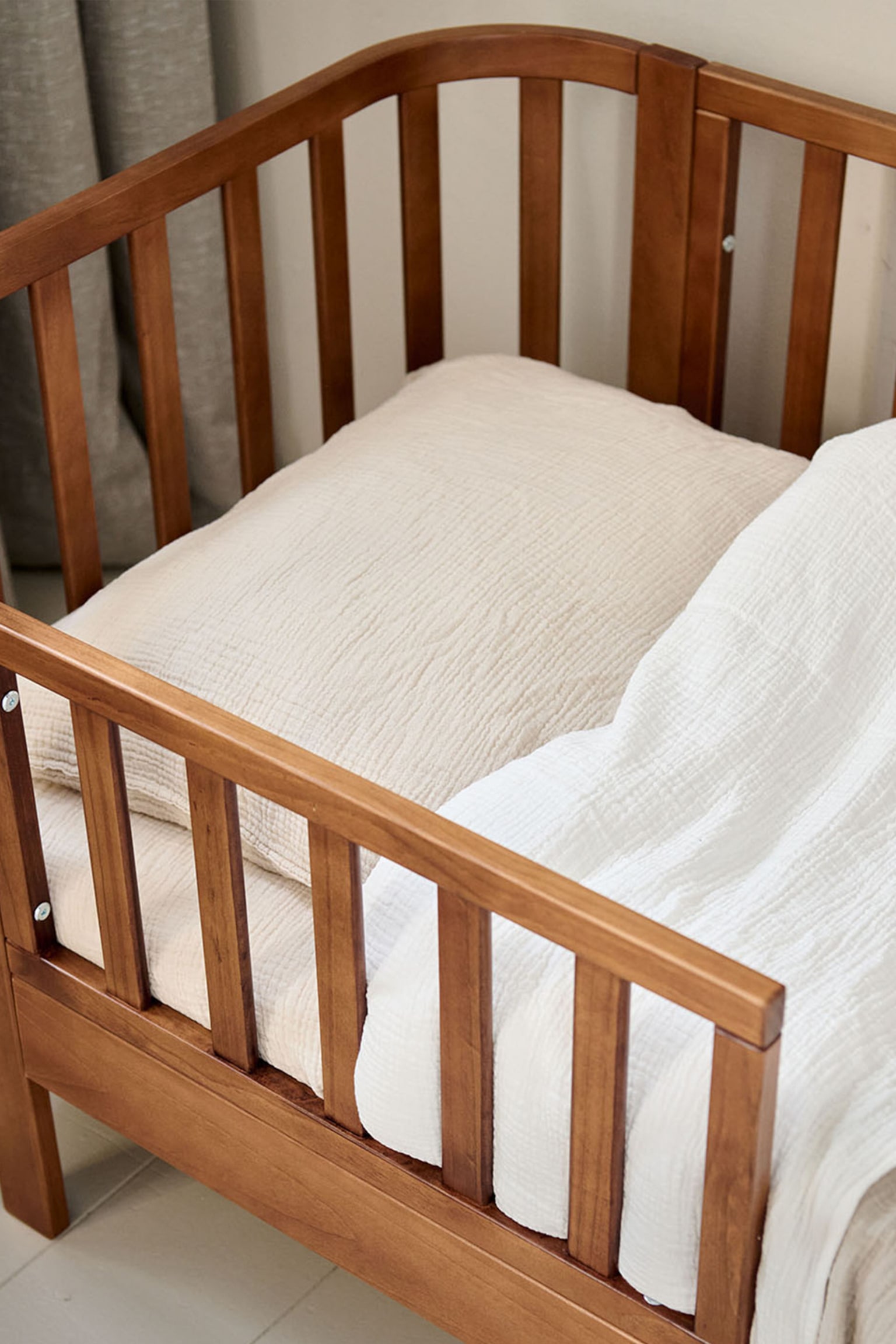 Ovaal Peuterbed - Cocoon - Walnoot - 7