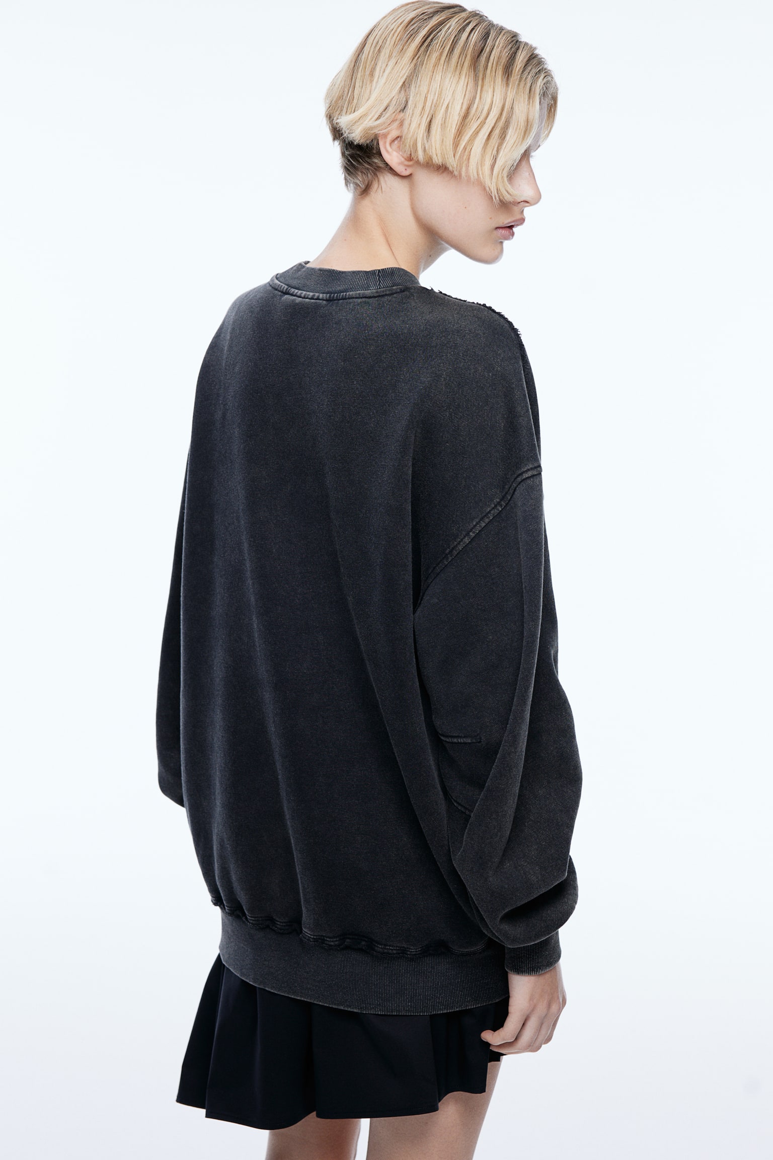 Washed Look Appliqué Sweater - Black/Wicked - 3