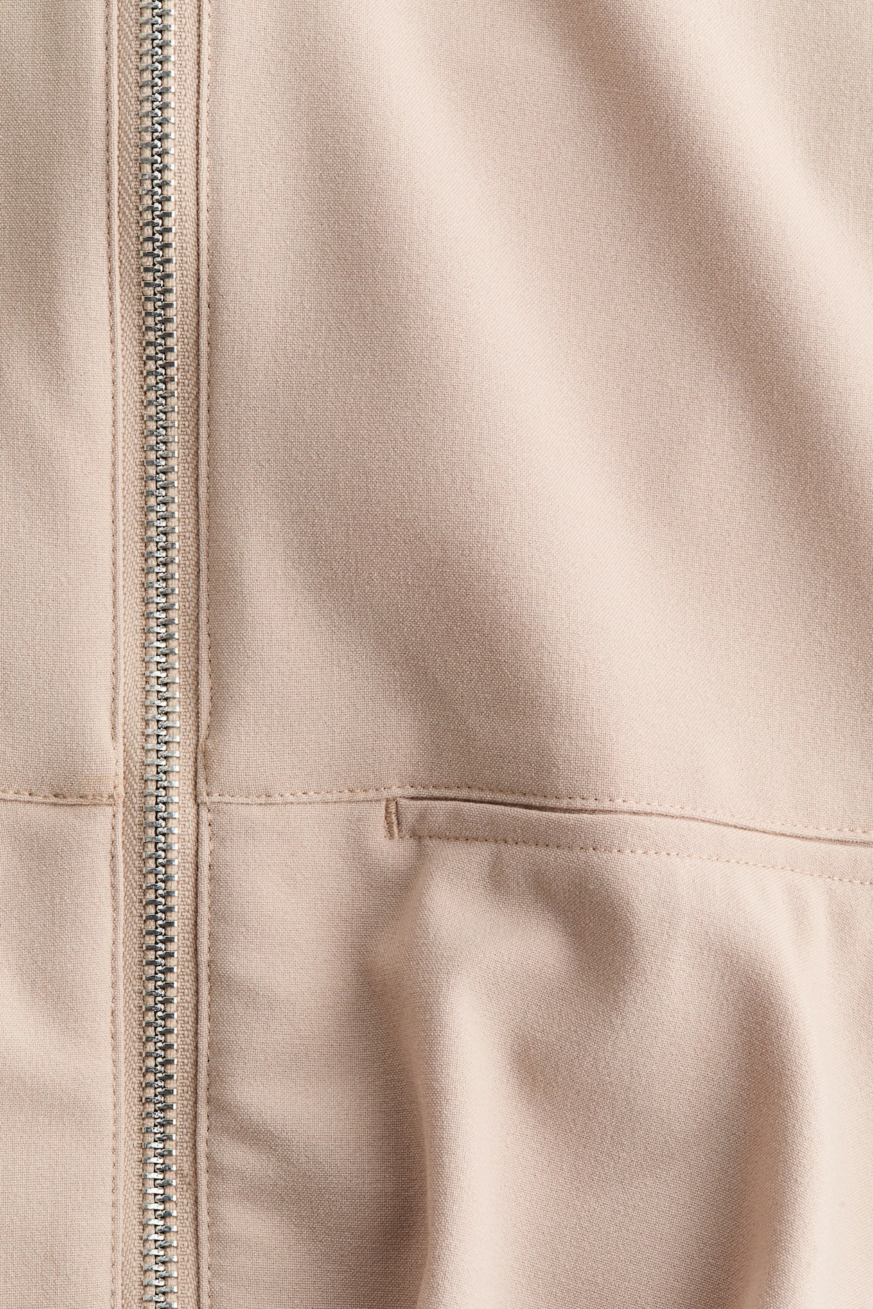 Bubble-hem gilet - image 2