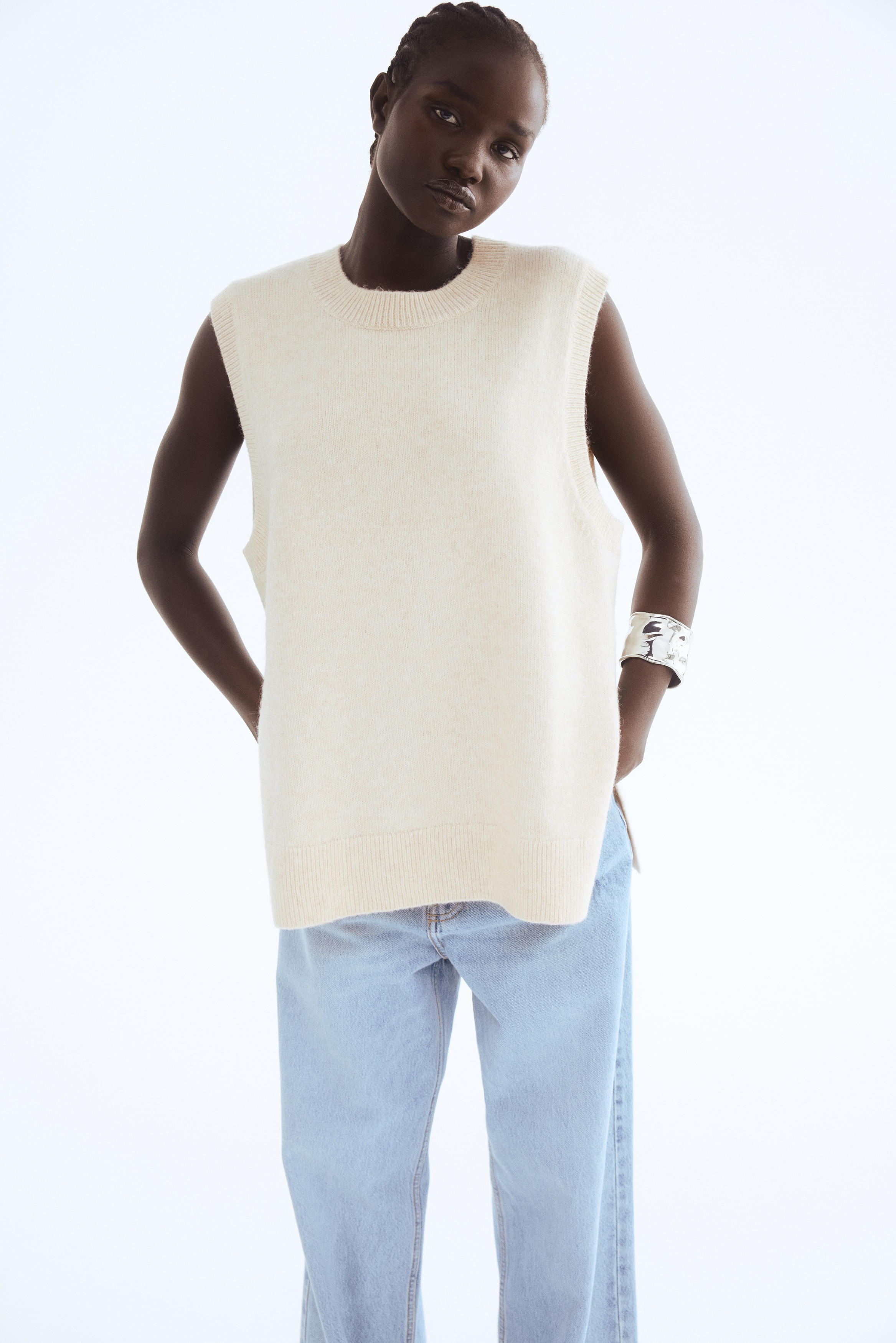 Sweater vest