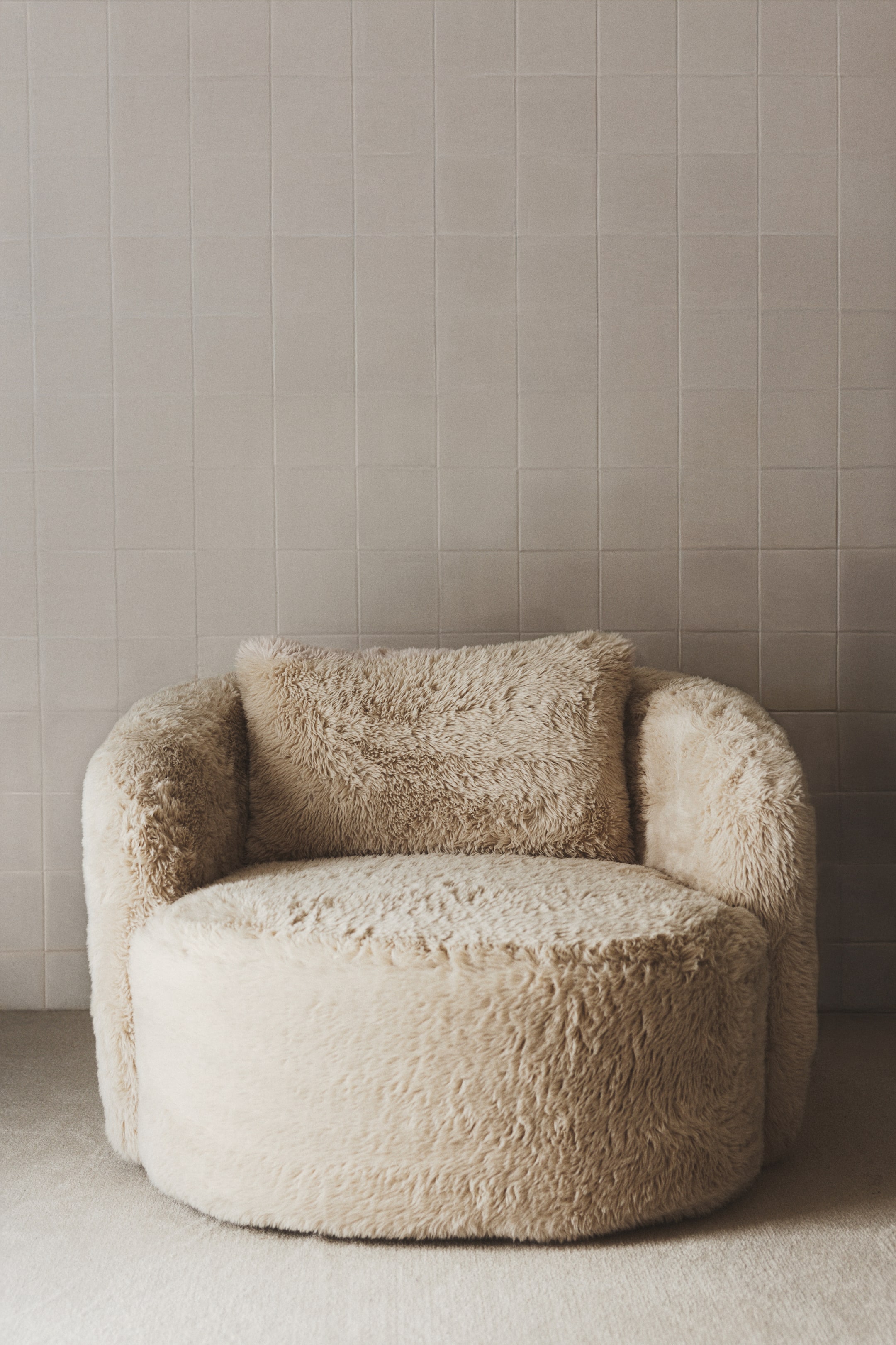 Se større billede: Fluffy Loungebord - Beige - H&M HOME - Home All | H&M DK 1