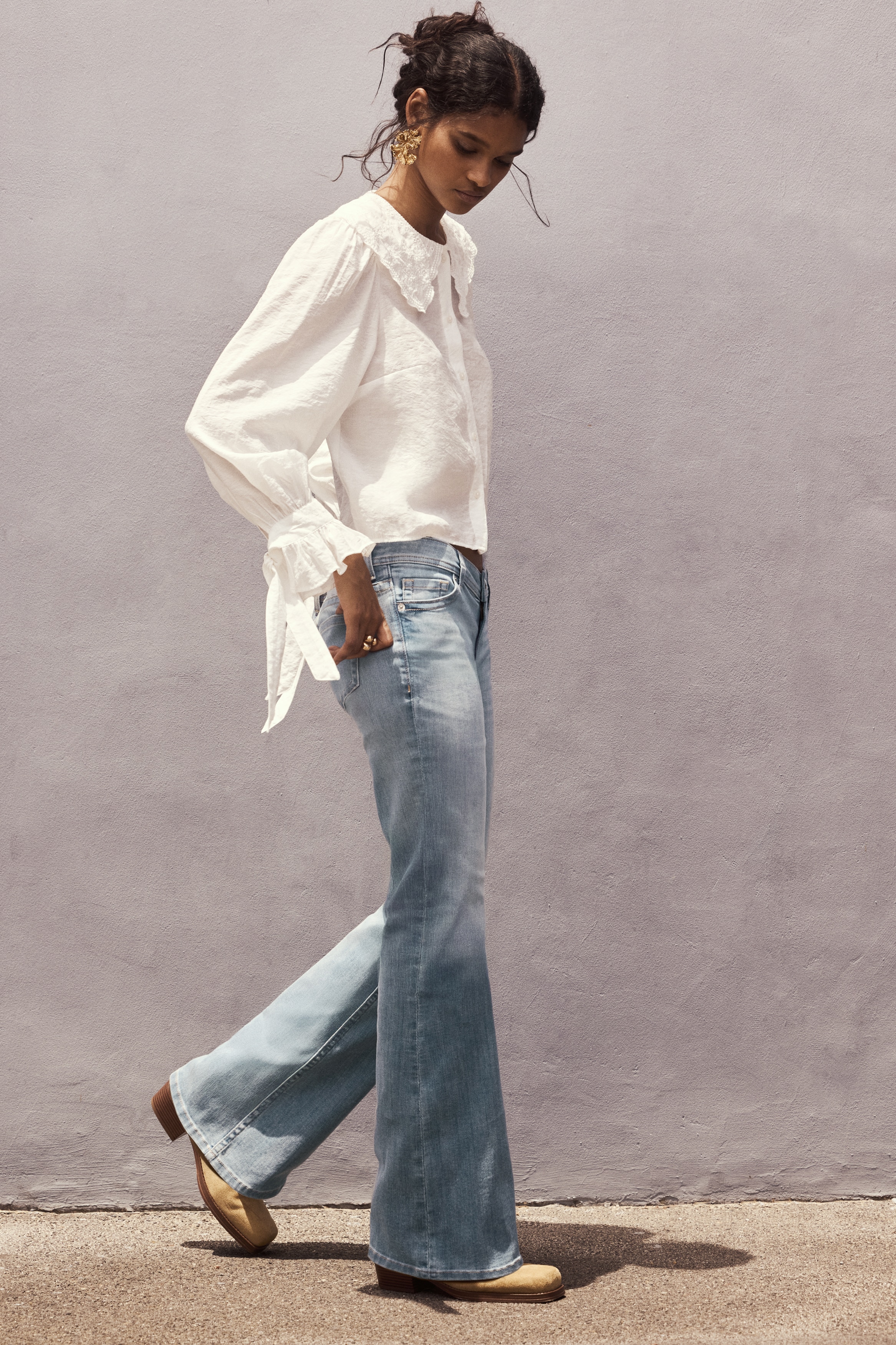 Flared Leg Ultra Low Waist Jeans - Helles Denimblau/Denimblau/Dunkles Denimblau