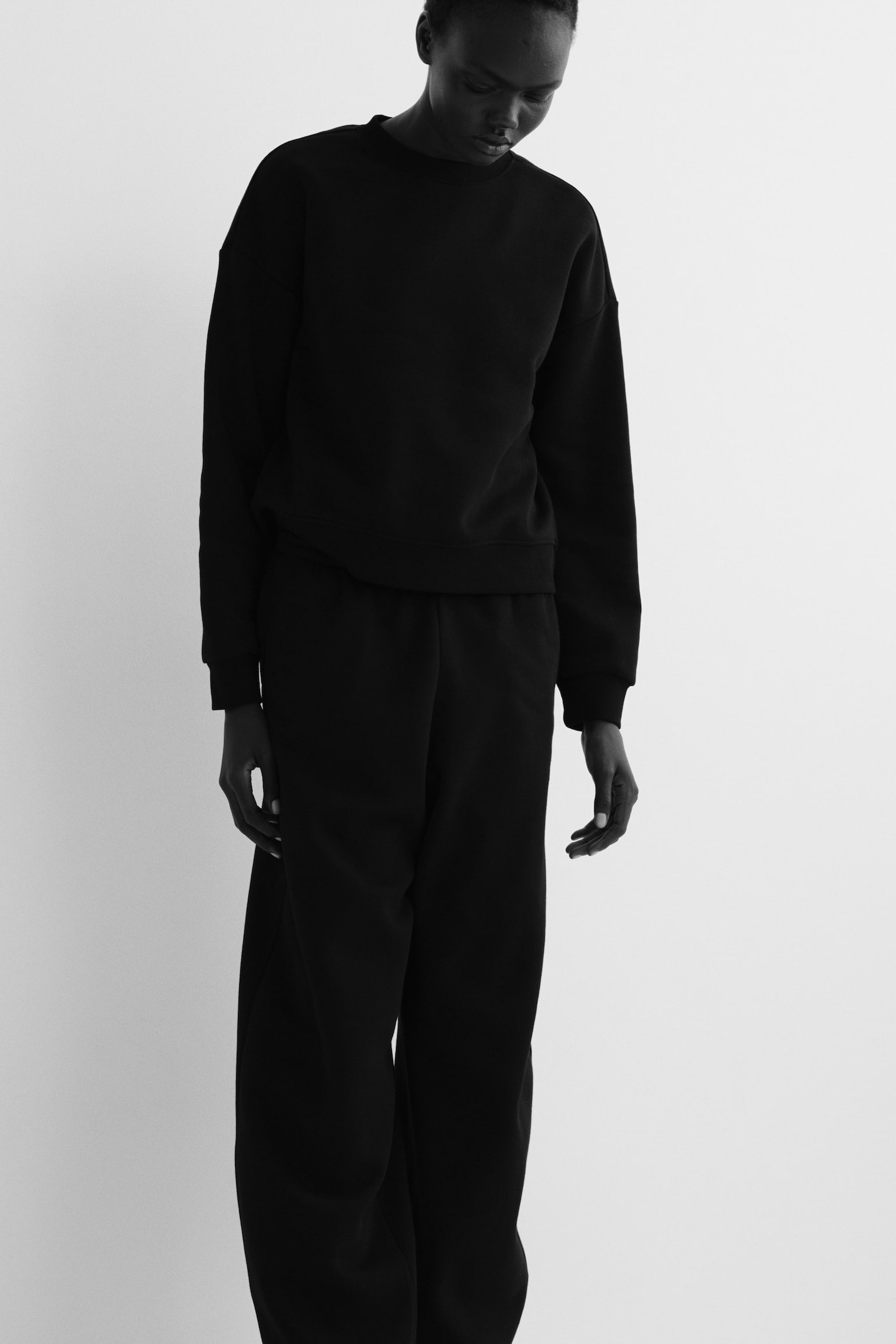 2-piece sweatshirt set - Black/Dark green/Light beige - 3